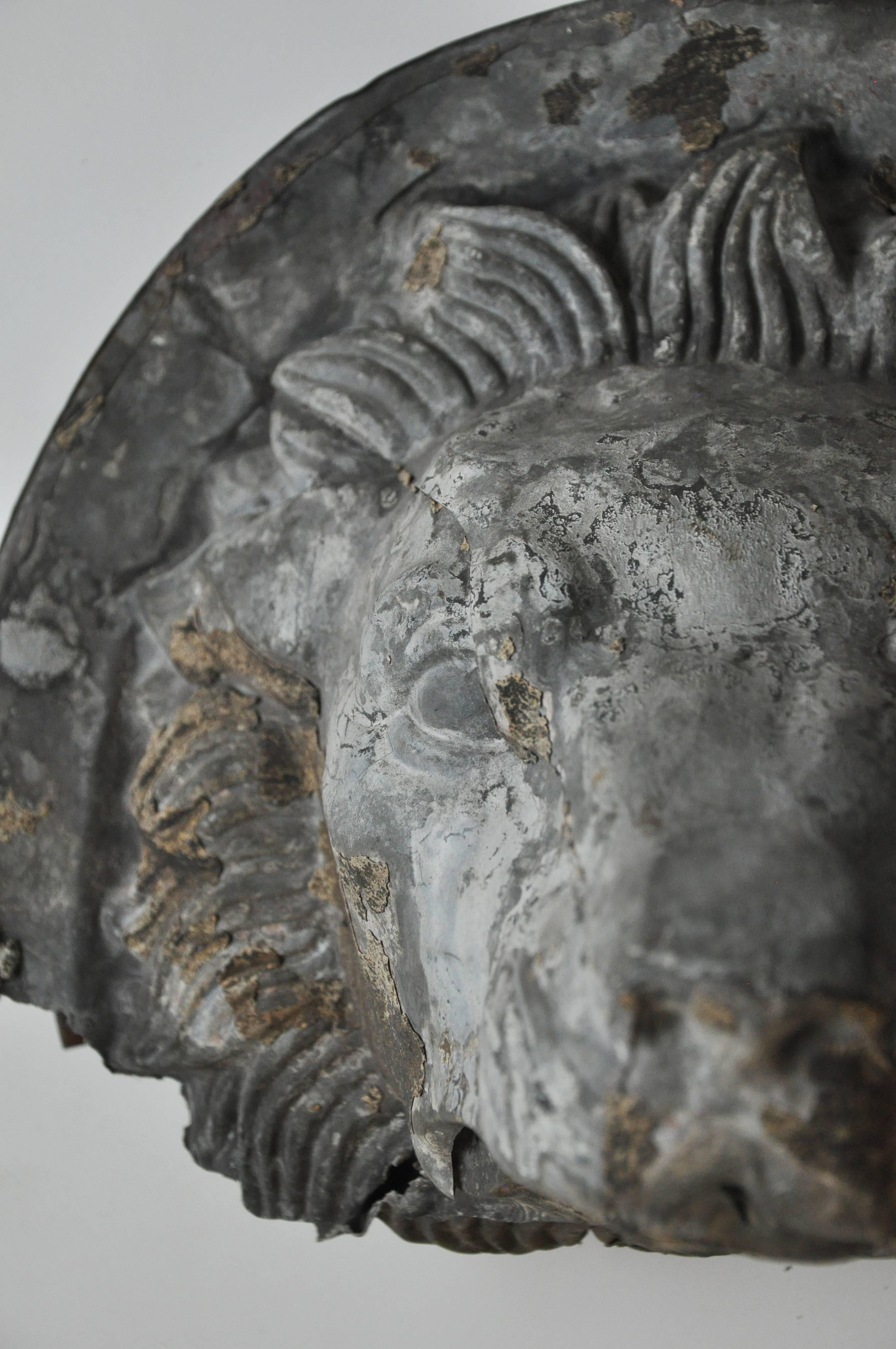 19th Century European Lion's Head Zinc Wall Fountain In Distressed Condition In Geneva, IL