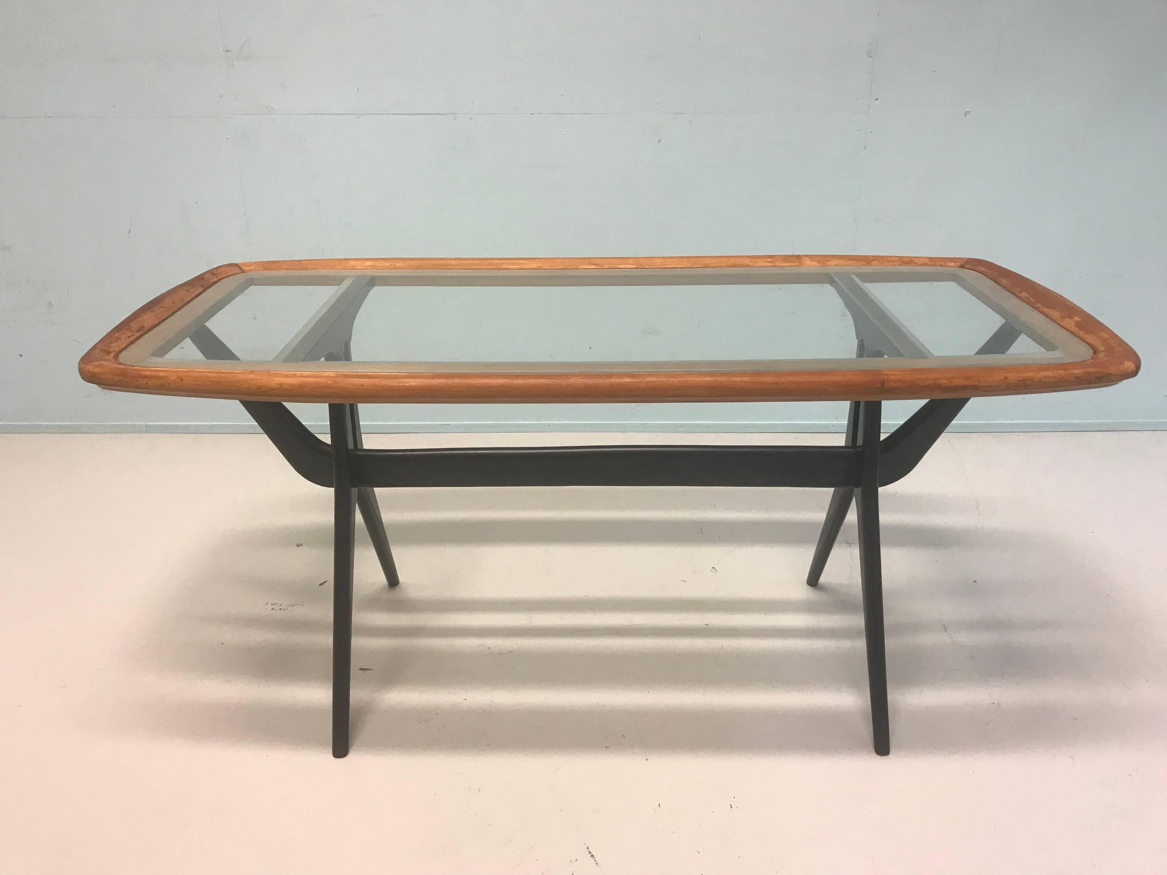 Coffee table by Cesar Lacca for Cassina from the 1950s-1960s.
Rare coffee table made of cherrywood with glass top and original black base.
In a good vintage condition.
Measurements:
109 cm W, 49.5 cm D, 49.5 cm H.