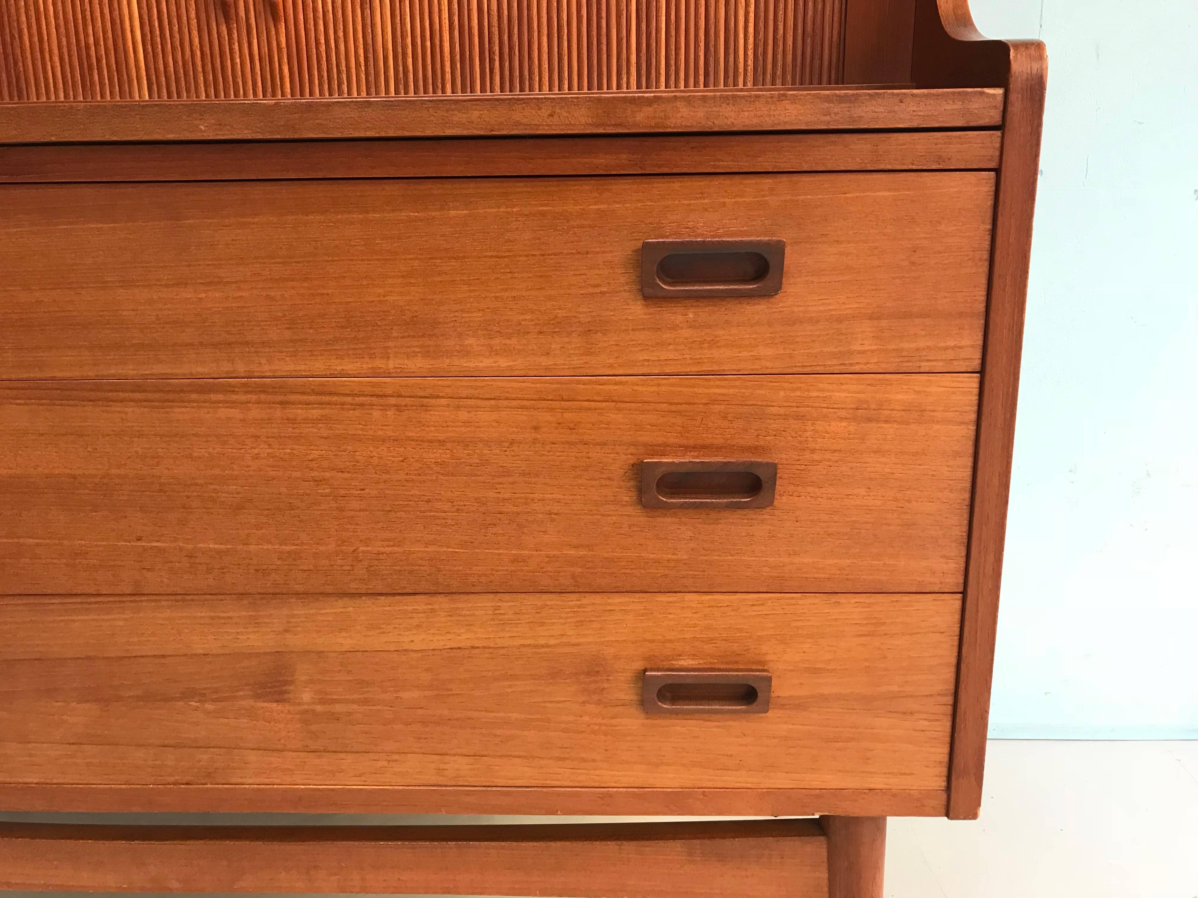 Mid-Century Modern Danish Teak Secretaire In Good Condition In Leiden, NL