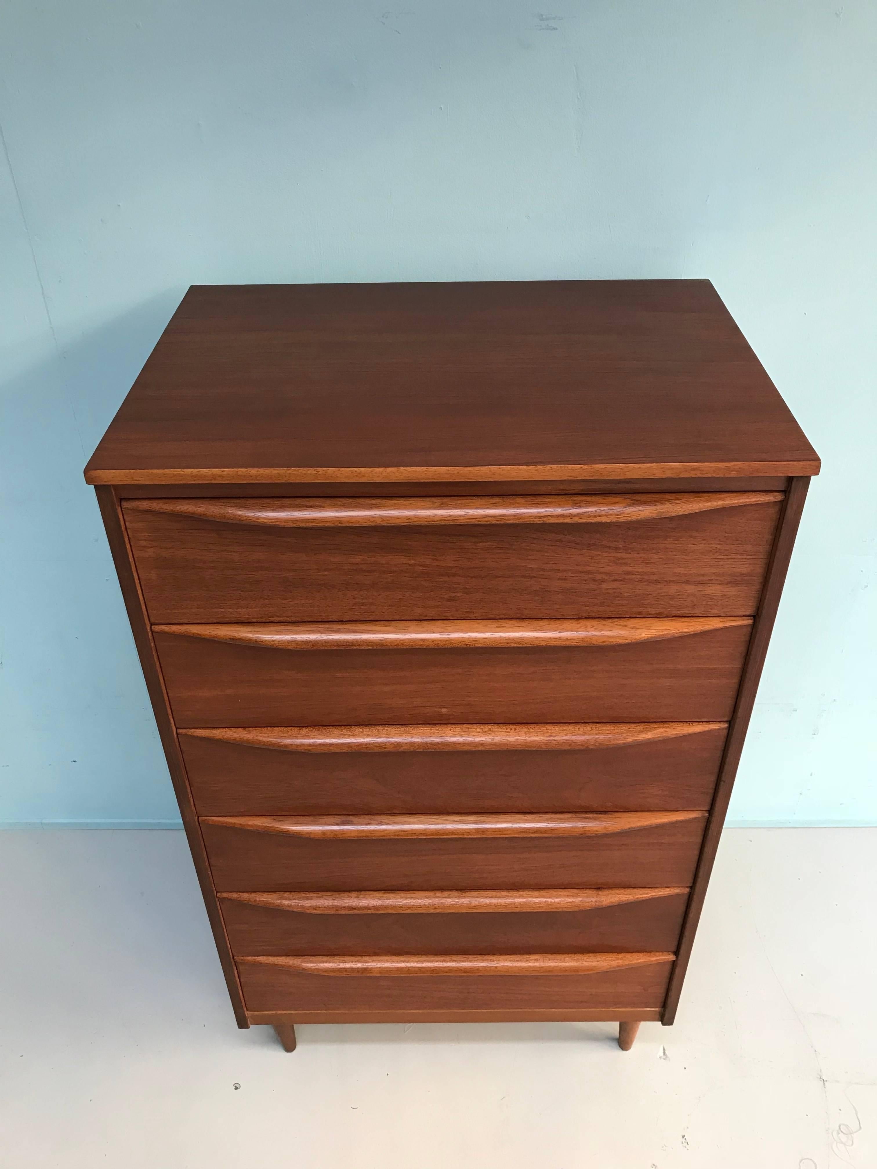 Mid-Century Modern Midcentury Teak Six Chest of Drawers For Sale