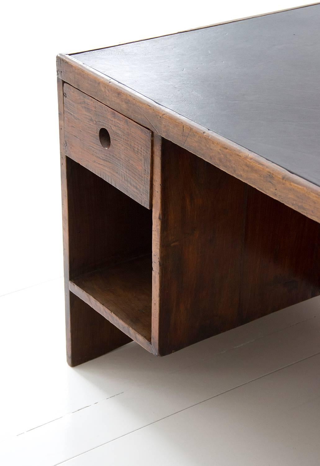 Pierre Jeanneret Office Desk for Chandigarh, Wood and Leather, circa 1950, India 2