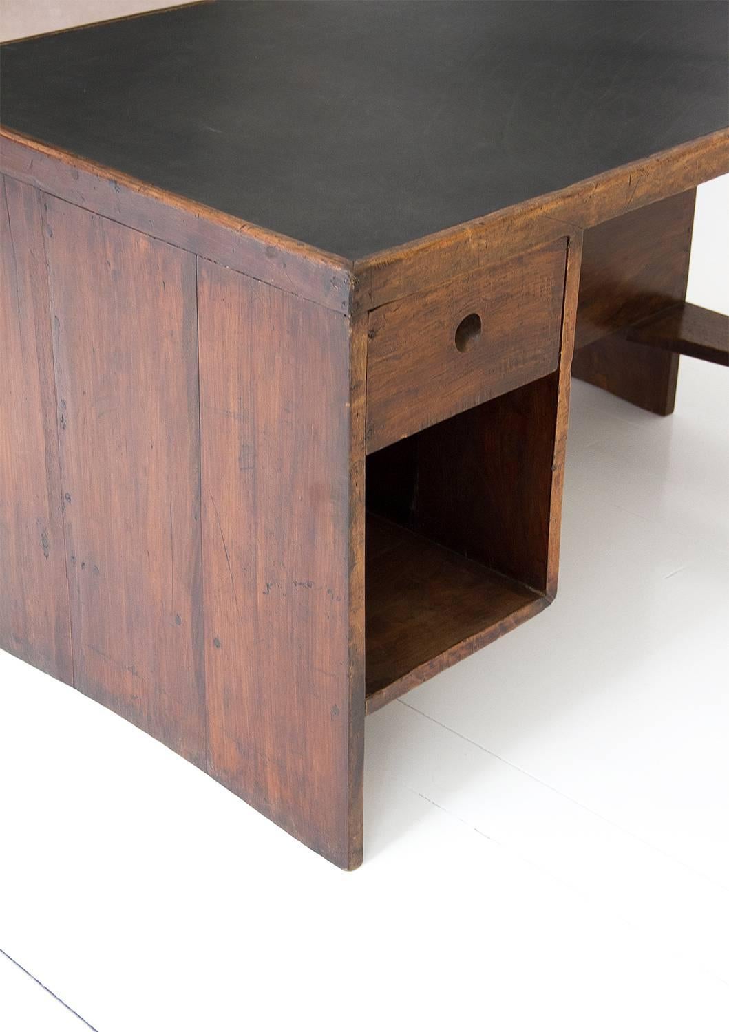 Mid-Century Modern Pierre Jeanneret Office Desk for Chandigarh, Wood and Leather, circa 1950, India For Sale