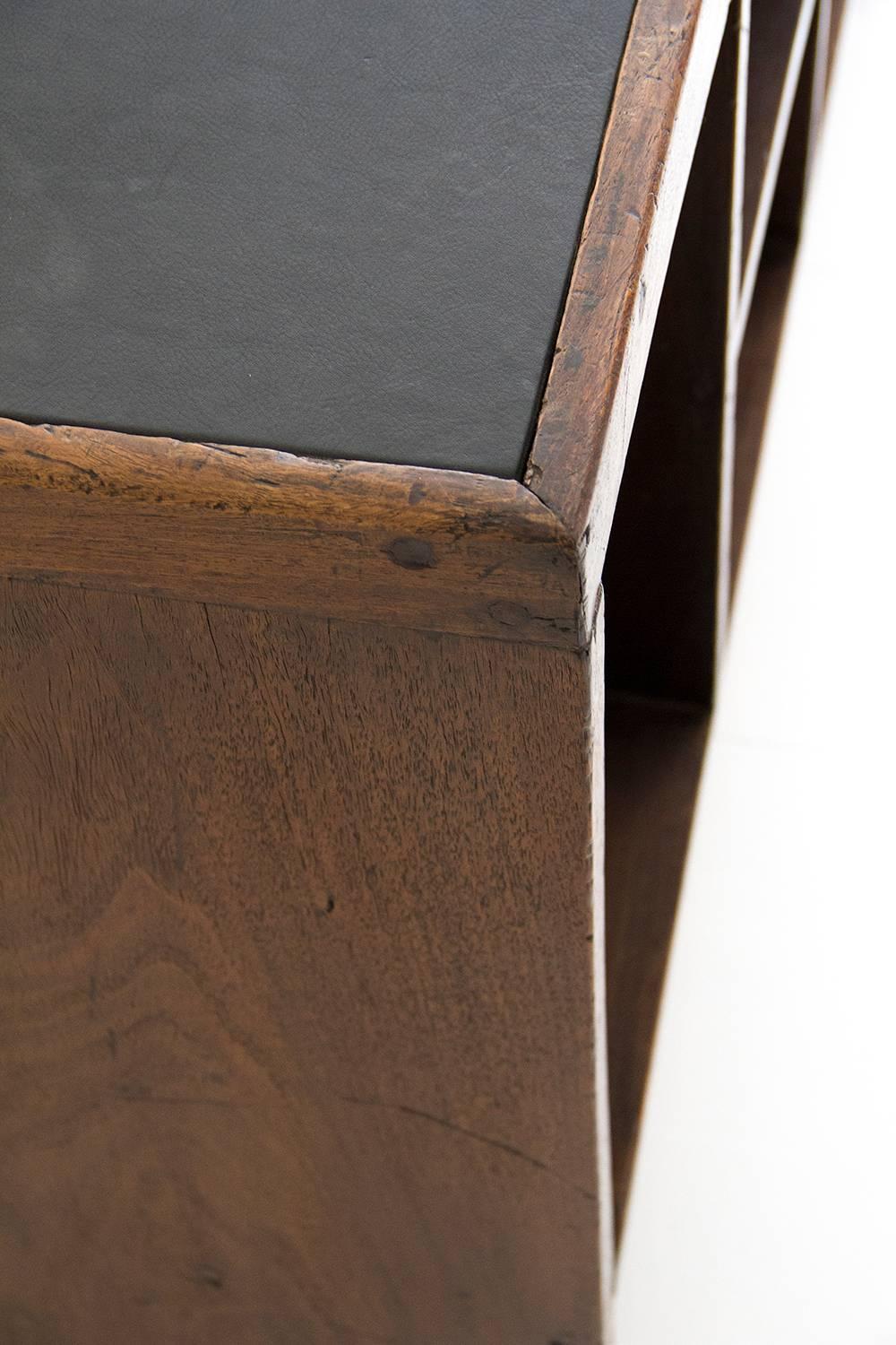 Pierre Jeanneret Office Desk for Chandigarh, Wood and Leather, circa 1950, India For Sale 1