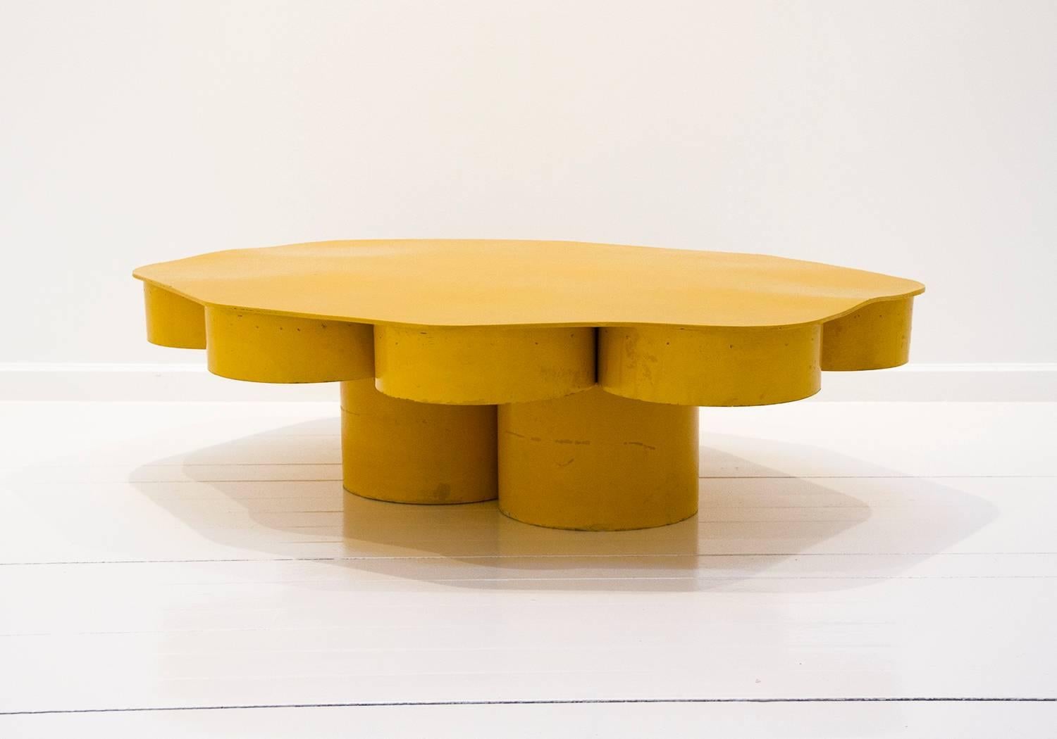 Yellow Coffee Table Designed by Jean-Louis Avril in 1968, Milan, Italy In Good Condition In Barcelona, ES