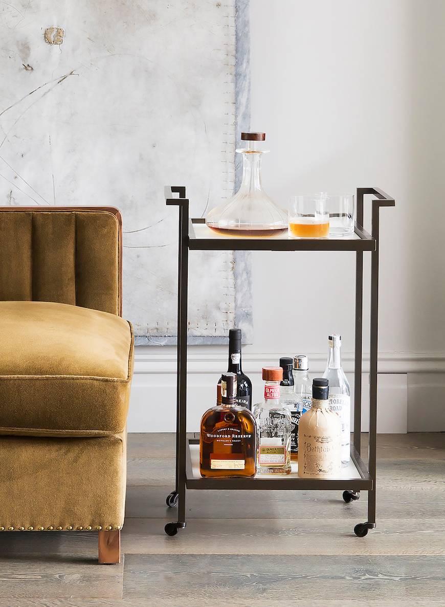 Stylishly sculptured and with perfectly designed proportions, the Bacco drinks trolley offers a glamorous, masculine aesthetic. Introducing a drinks trolley to your space is reminiscent of days gone by when the pleasure of having a cocktail was as