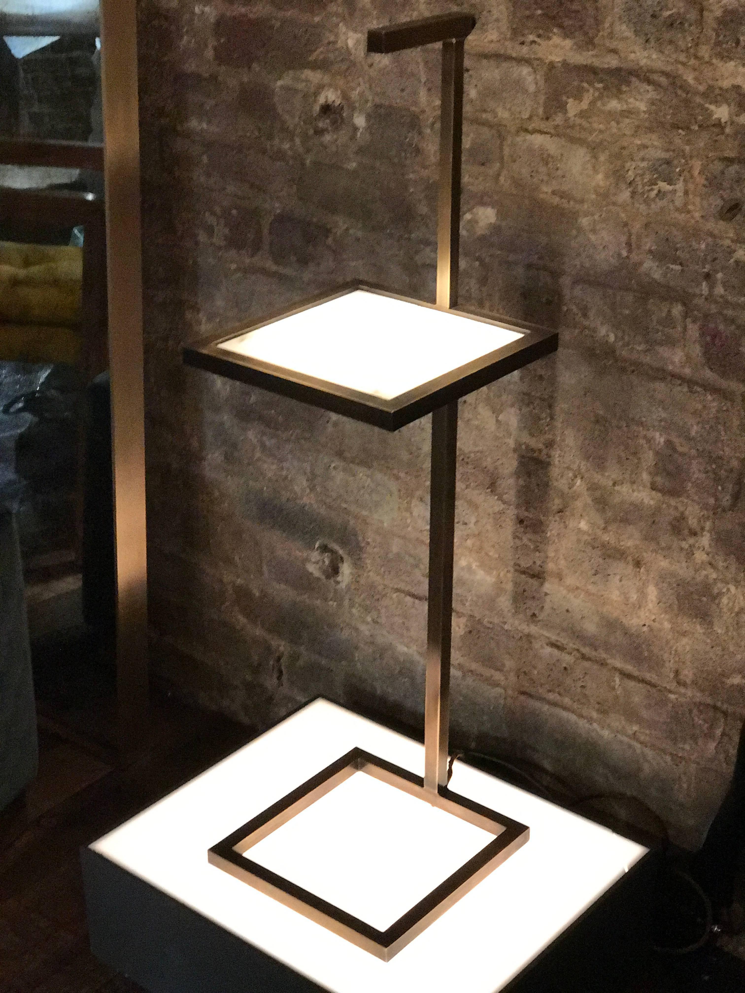 Bronx Table Light Squared in Antique Brass Plated with Marblo Tray 2