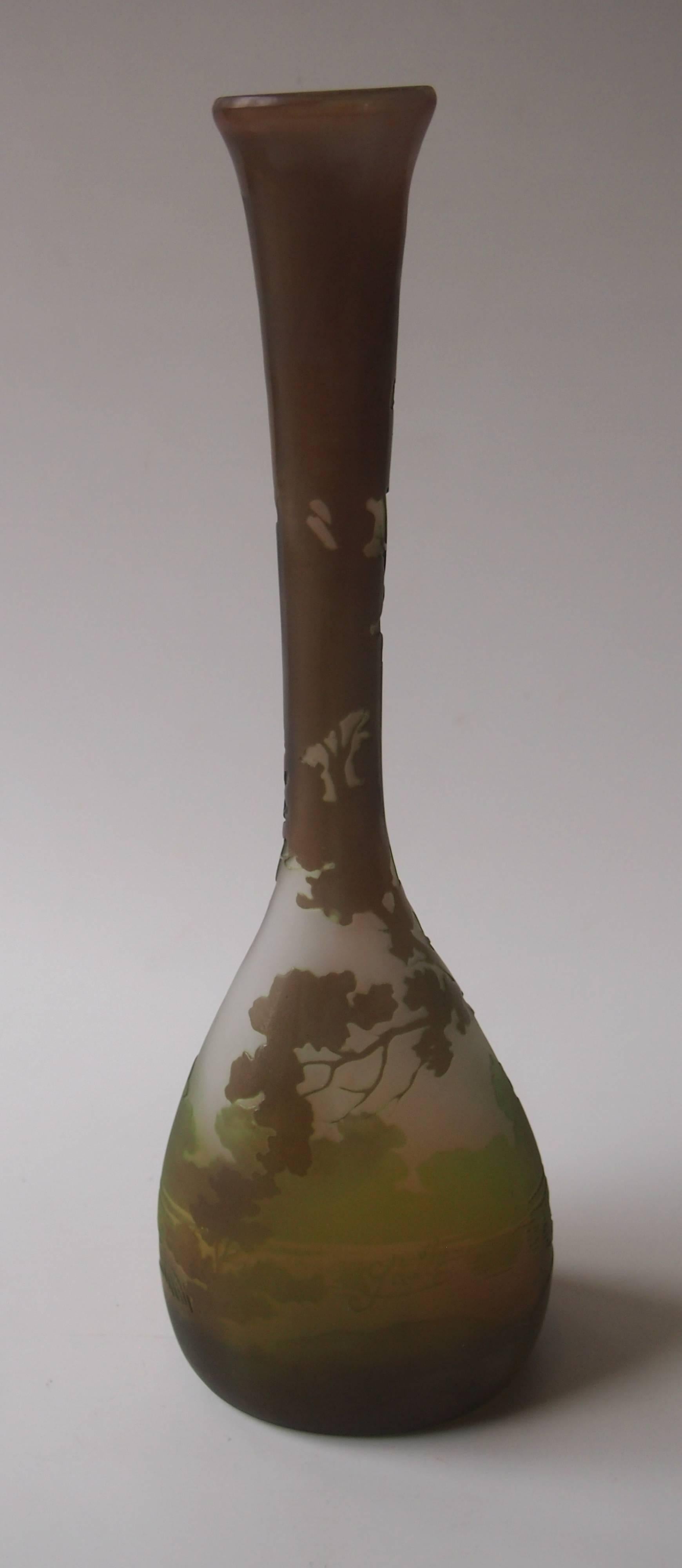 French Emile Galle Art Nouveau Cameo Glass Landscape Vase 1900 In Good Condition For Sale In London, GB