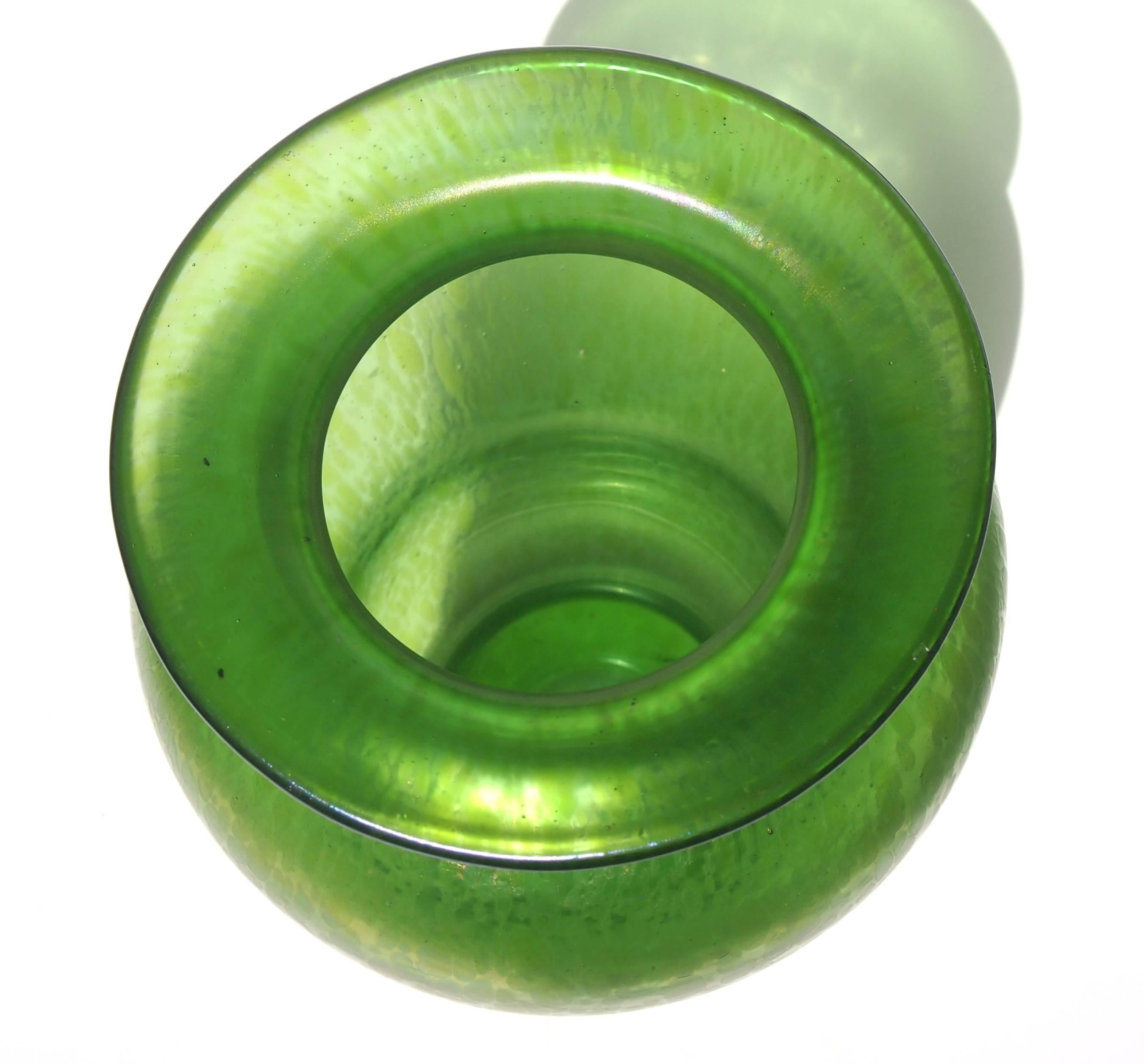 Austrian Loetz Art Nouveau Crete 'Green' Ciselé Vase