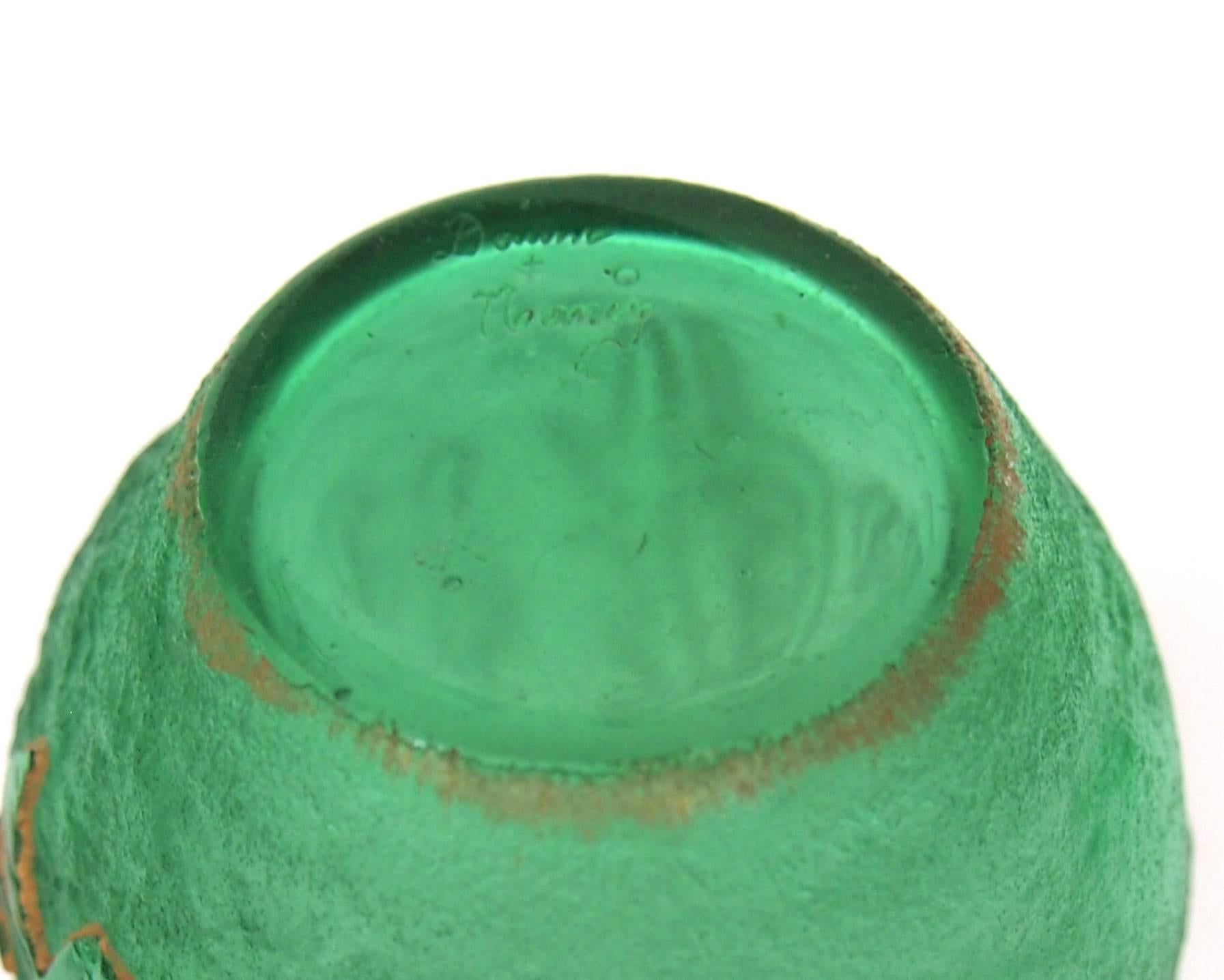 French Daum Art Nouveau Green Glass Acid Cut Back Parlant Vase Signed circa 1898 For Sale 1