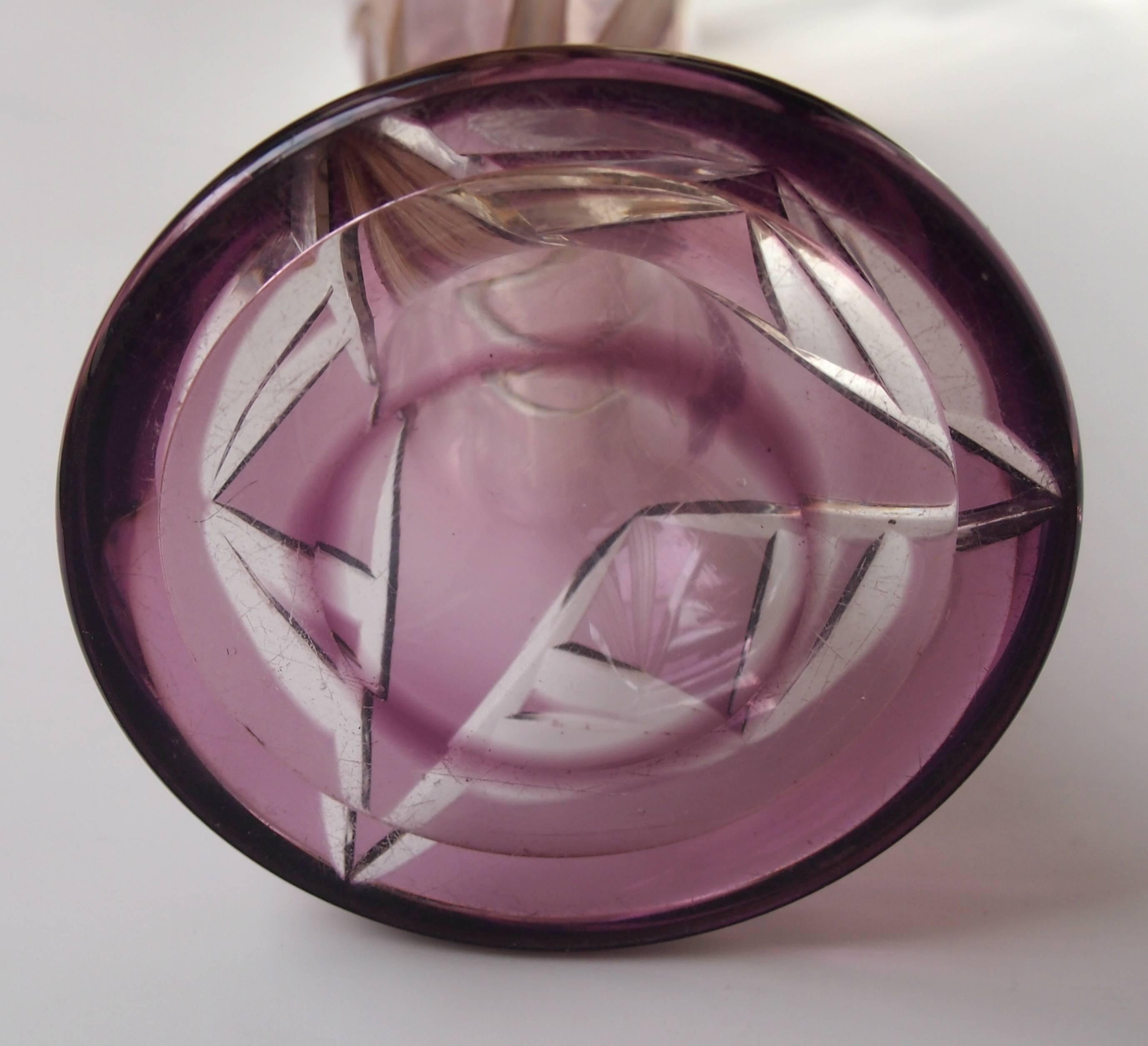 Bohemian Art Nouveau Harrach Clear to Purple Glass Lily Vase circa 1900 For Sale 4