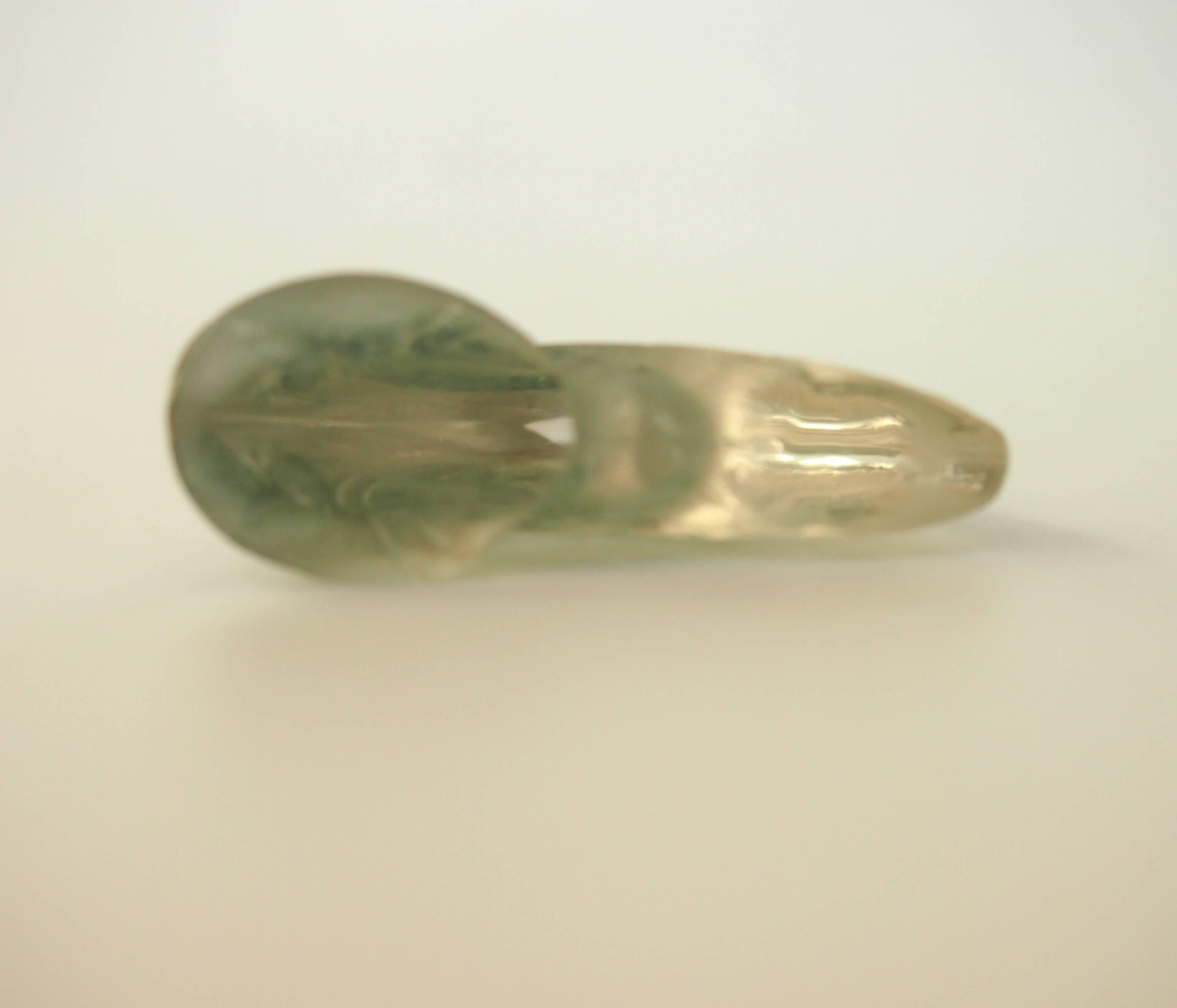 French Art Nouveau Green Stain Rene Lalique 'Papillon Ailes Fermes' Glass Cachet For Sale 2