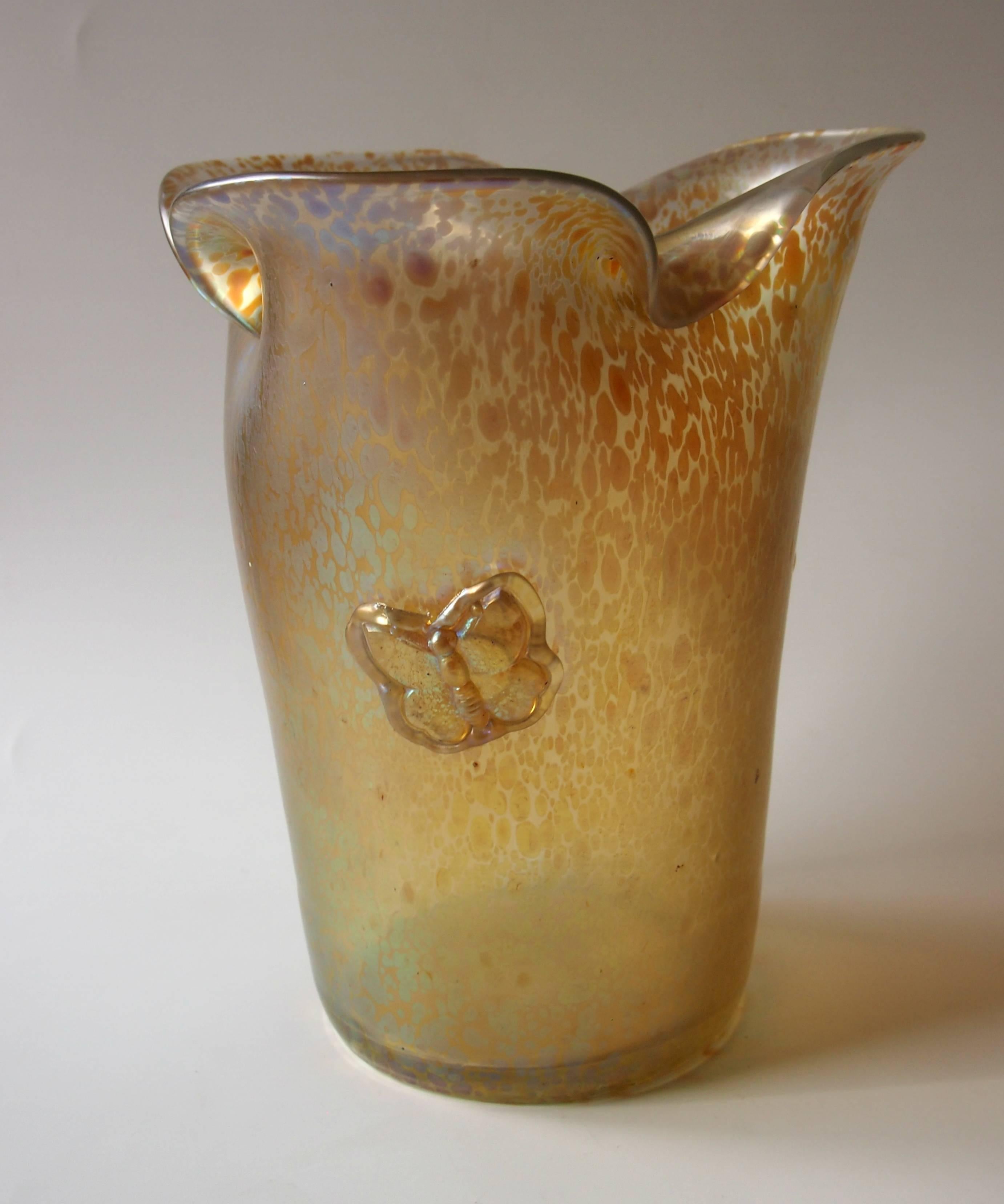 Austrian Czech Art Deco Loetz Butterfly Glass Vase, Candia Papillon circa 1920 For Sale
