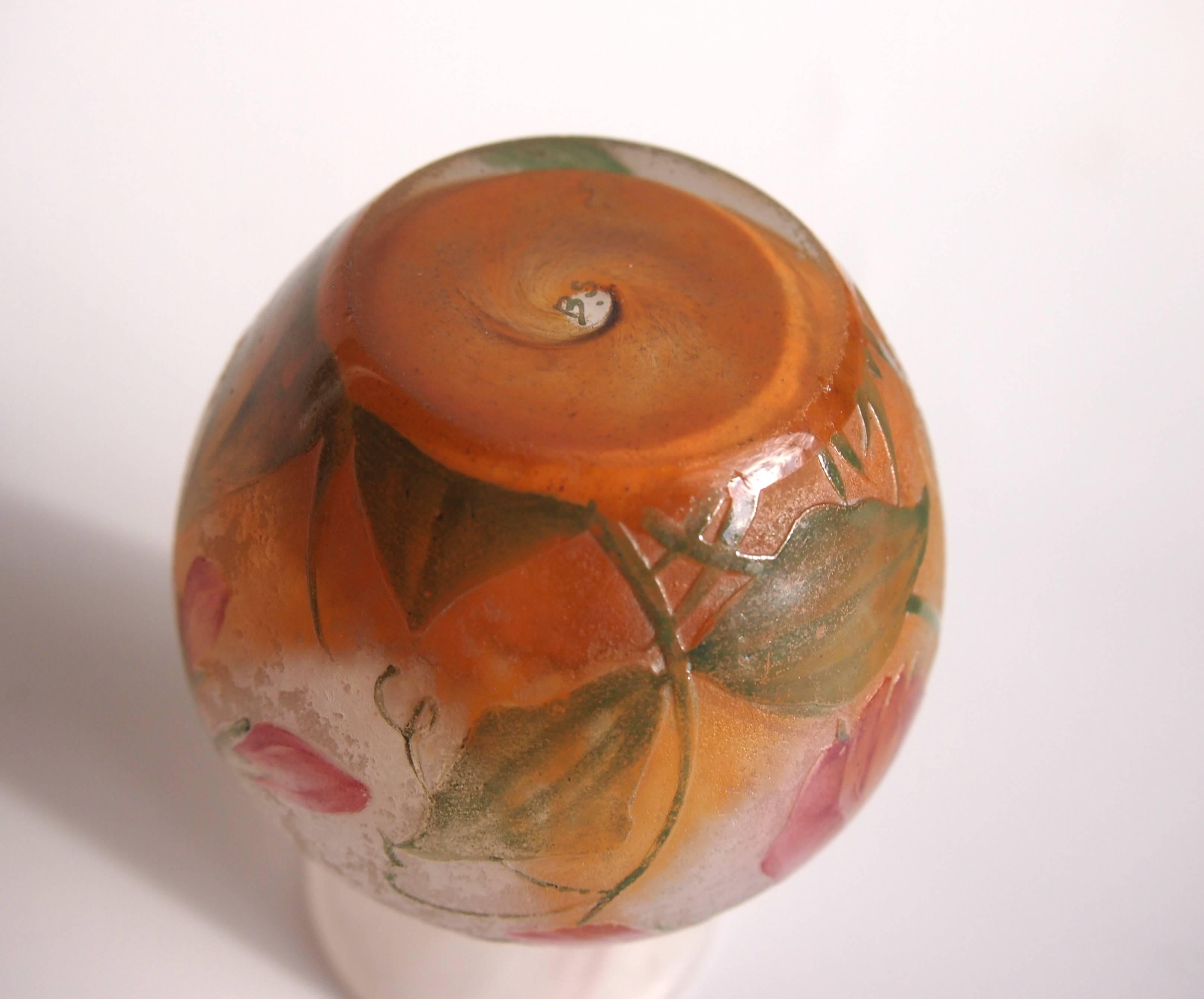 Art Glass Art Nouveau Daum Sweet Pea Vase