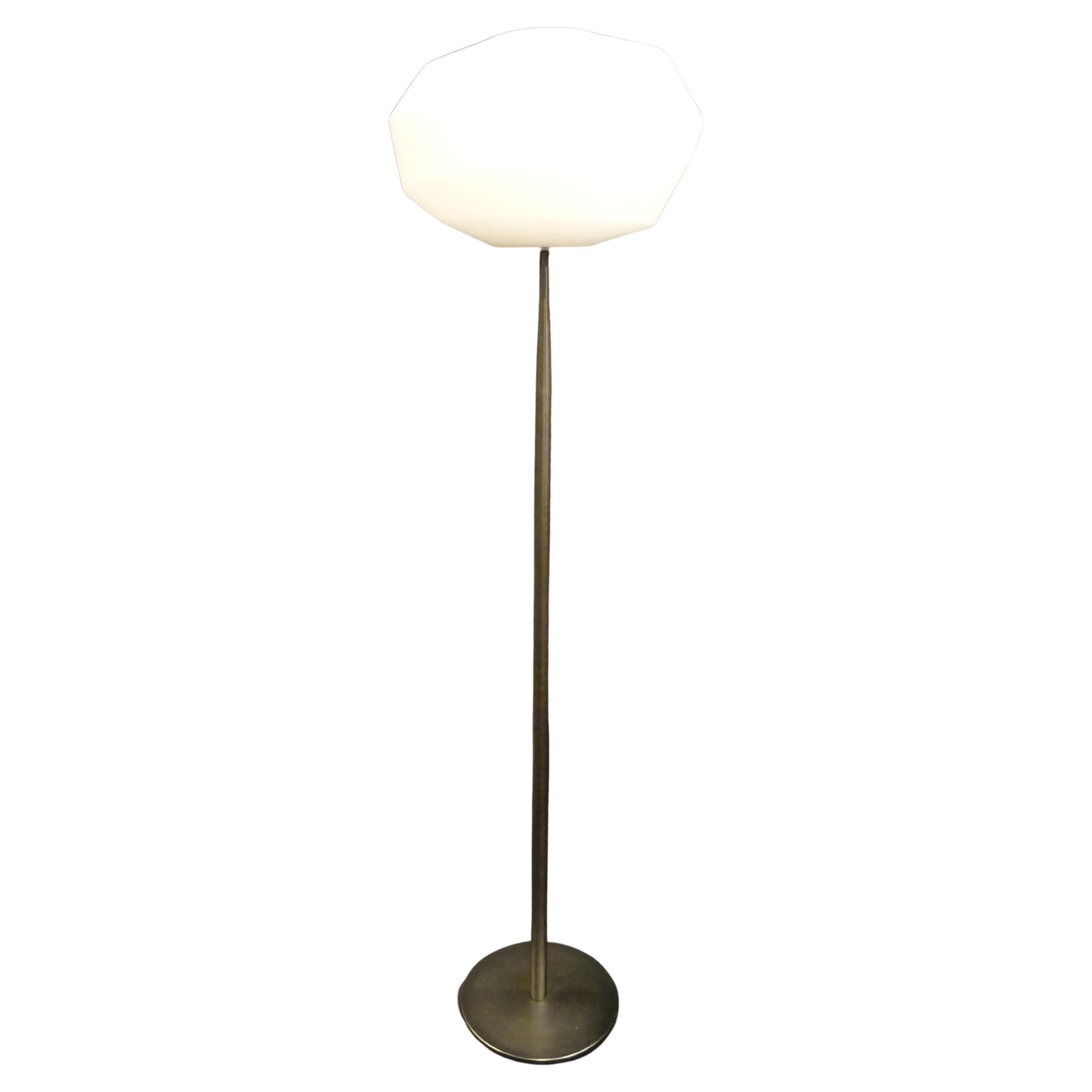 Natuzzi Italian Blown Glass in Mat White and Polished Steel Floor Lamp For Sale