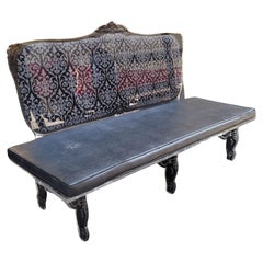 Canapé français Acrila Noir gris neobaroque  en fibre de verre