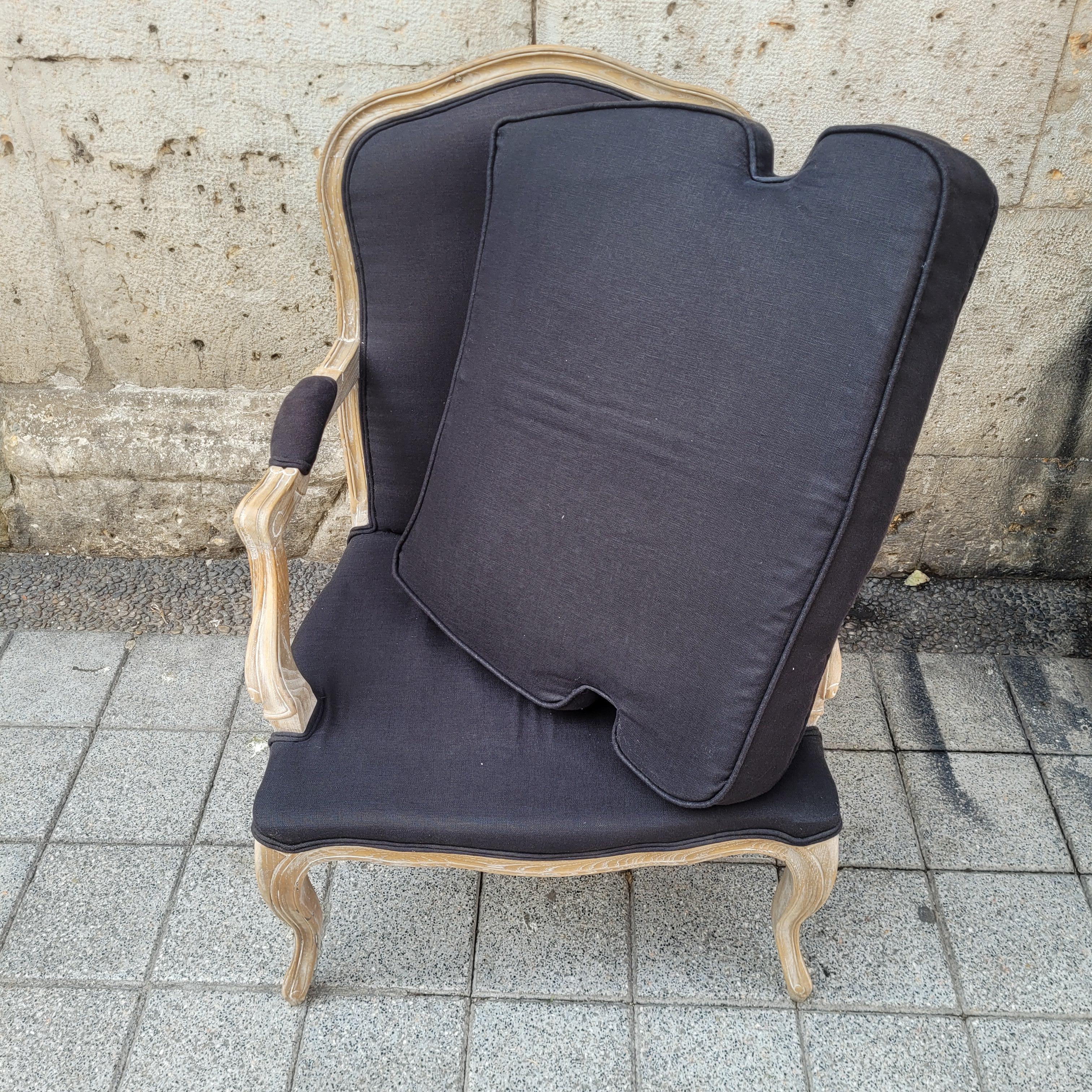 Sillón Reina de Francia, estilo Luis XV / Provenzal, roble y tapicería en venta 10