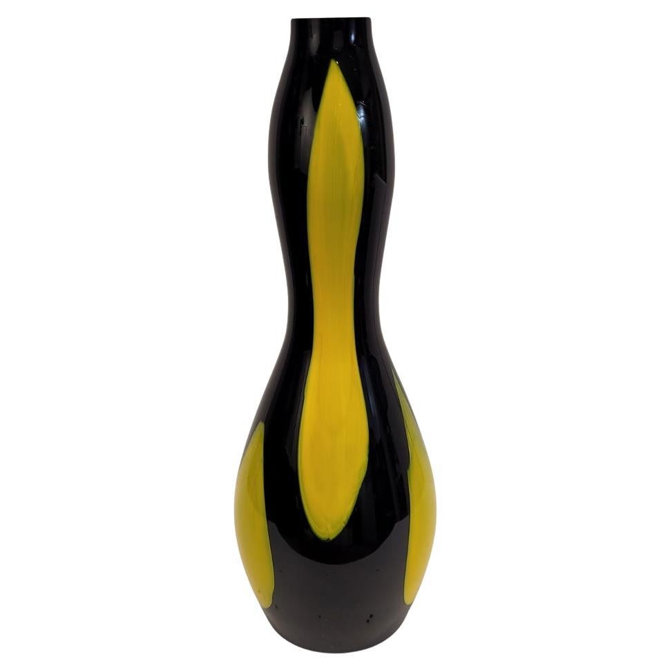 Italia Vaso nero e giallo Murano, metà secolo Italia, vetro soffiato