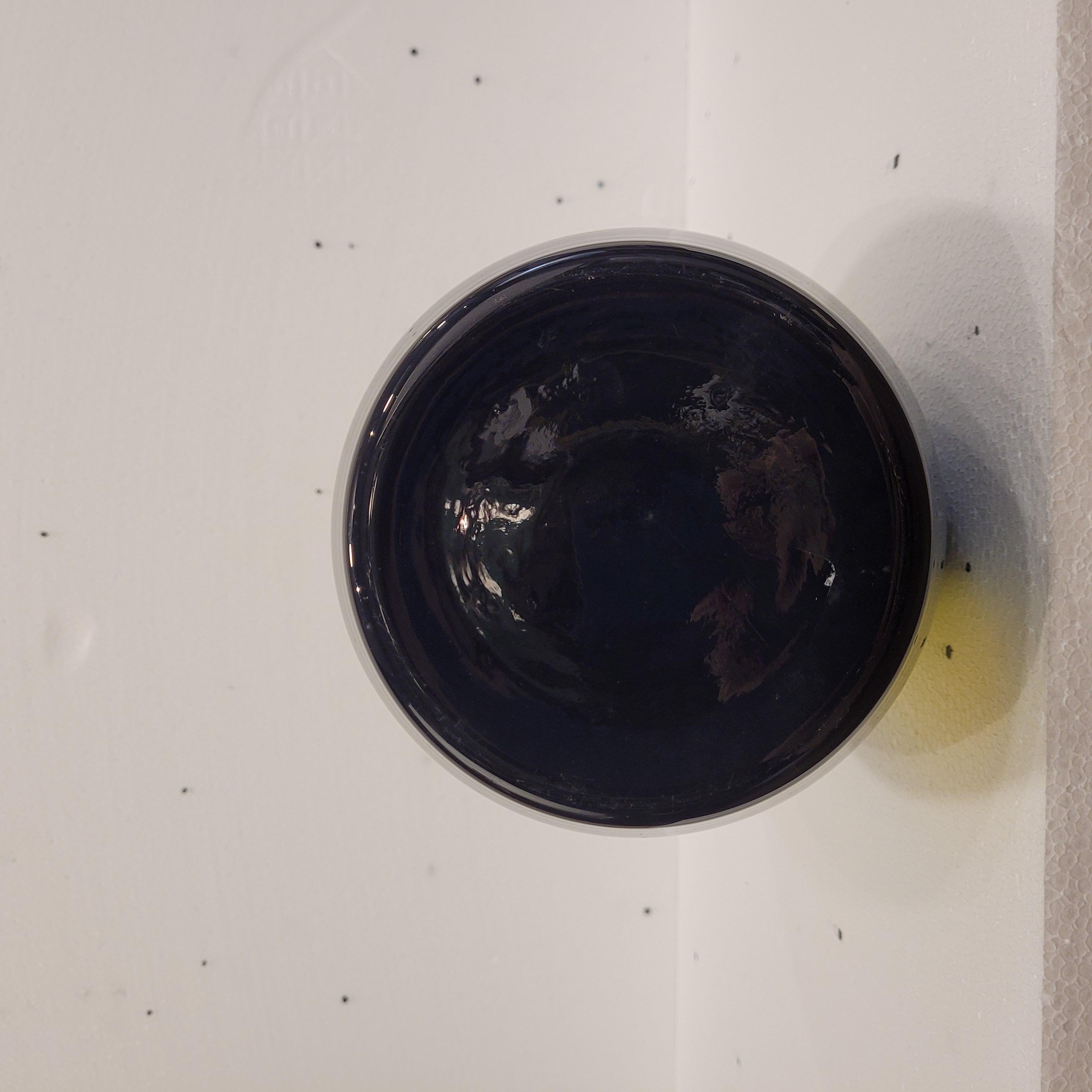 Italie Vase noir et jaune Murano, milieu du siècle, verre soufflé en vente 1
