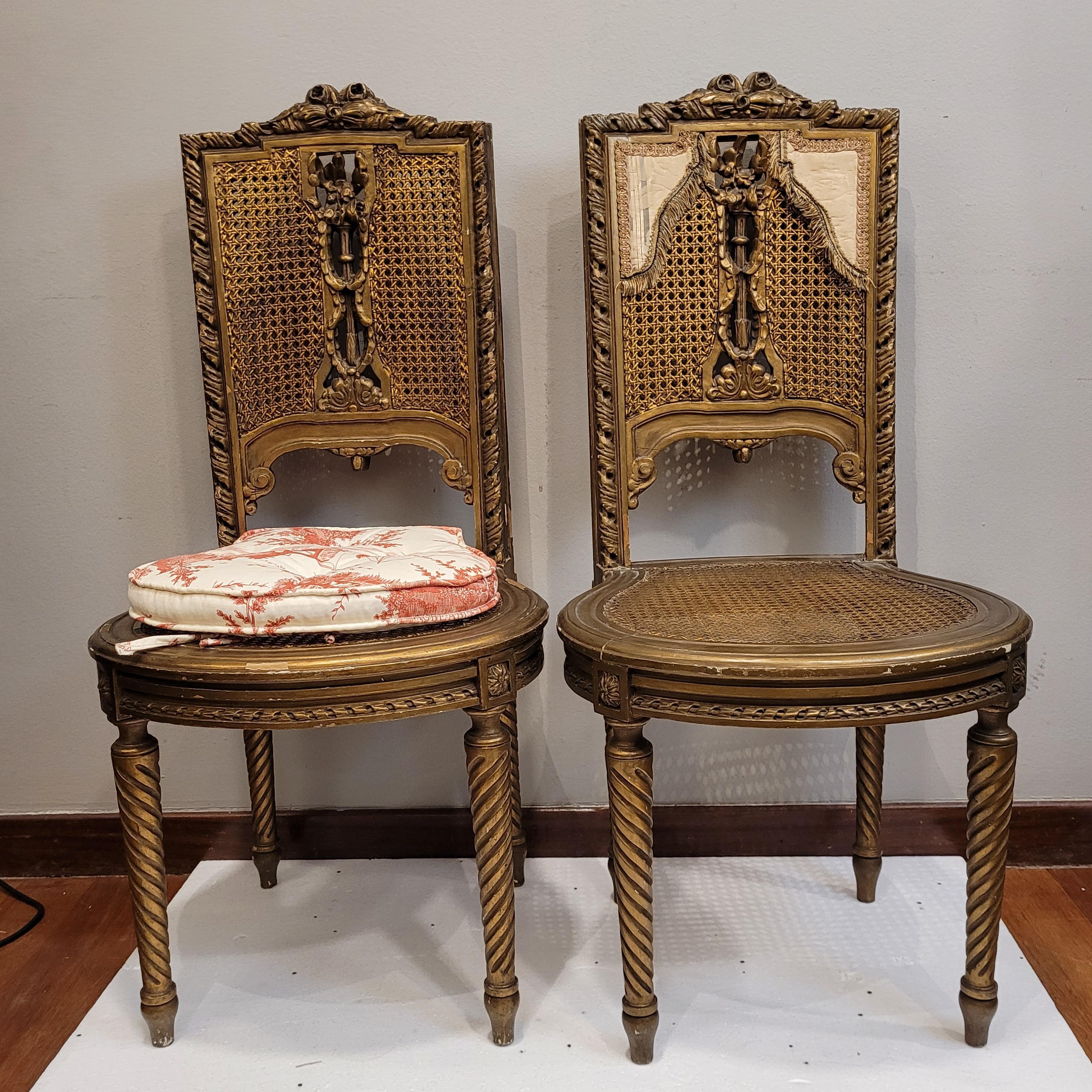 Francese Set di 2 sedie francesi Napoleone III, in legno intagliato e dorato in vendita