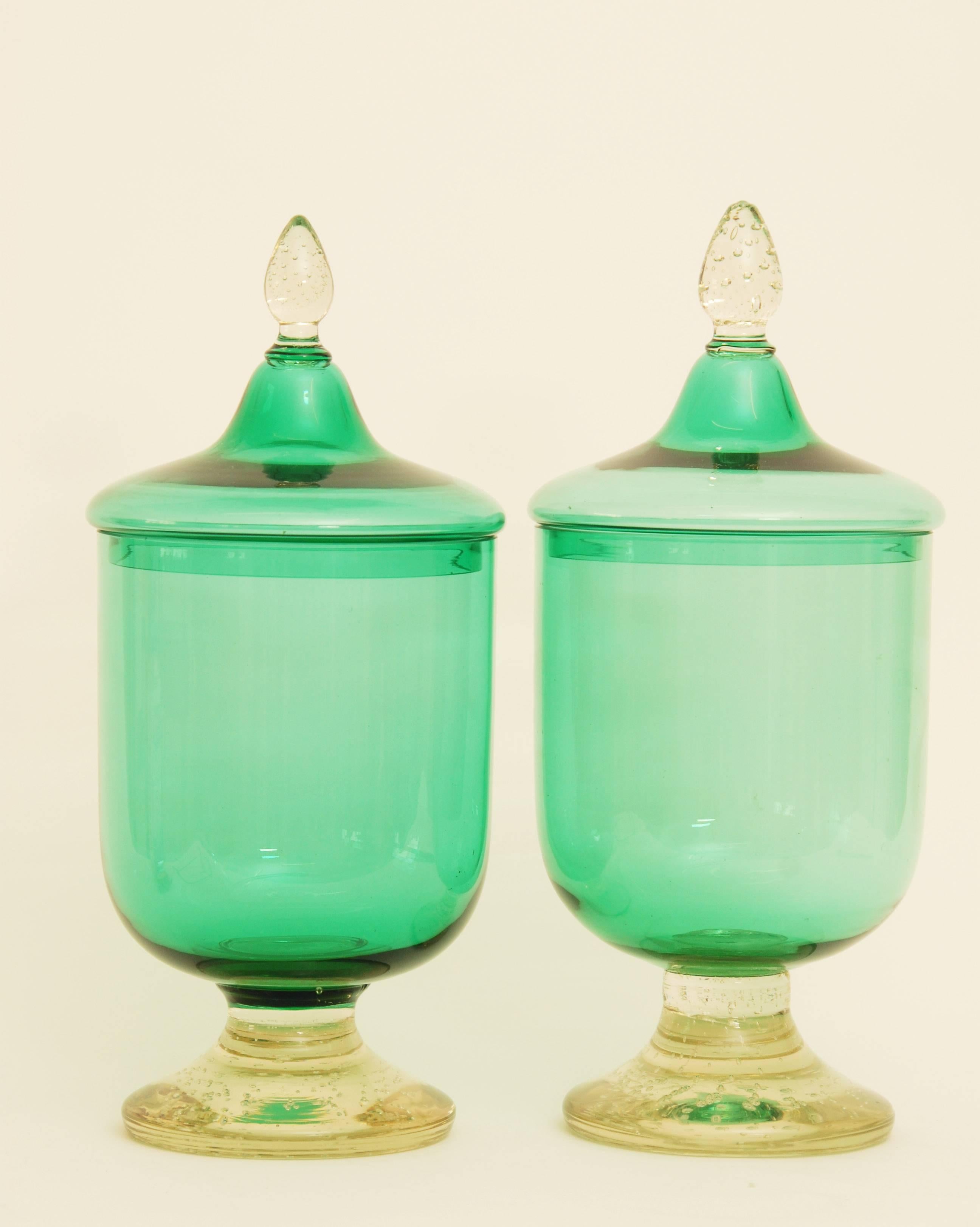 Pair of Murano Glass Lidded Urns or Vases For Sale 1
