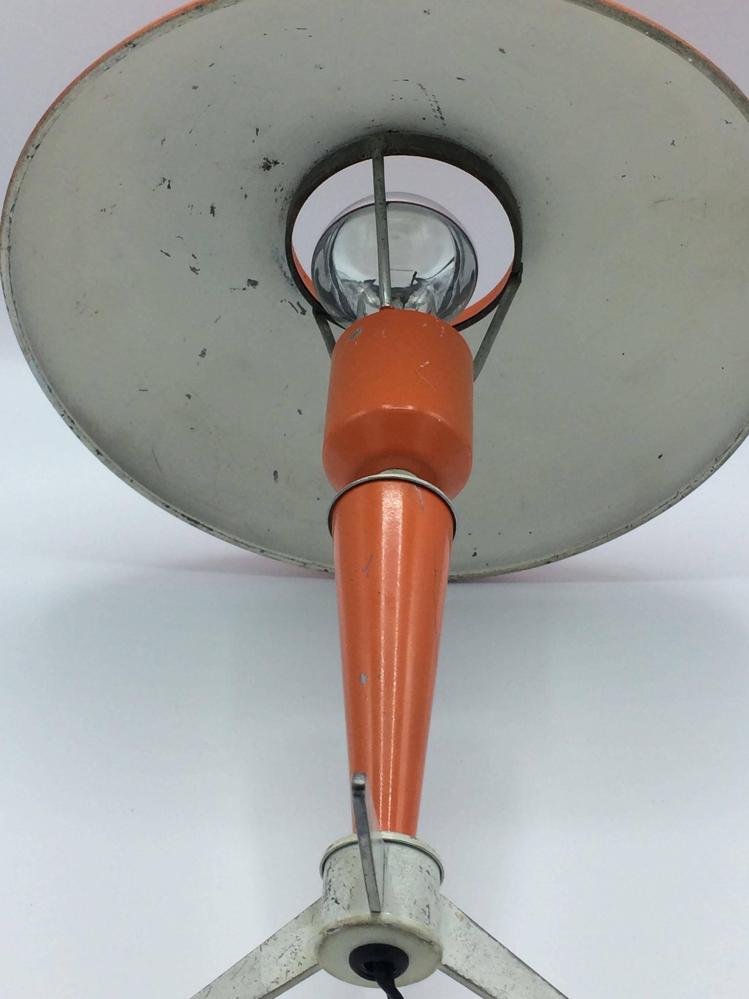 Tripod UFO Desk Lamp by Louis Kalff for Philips, 1950s For Sale 1
