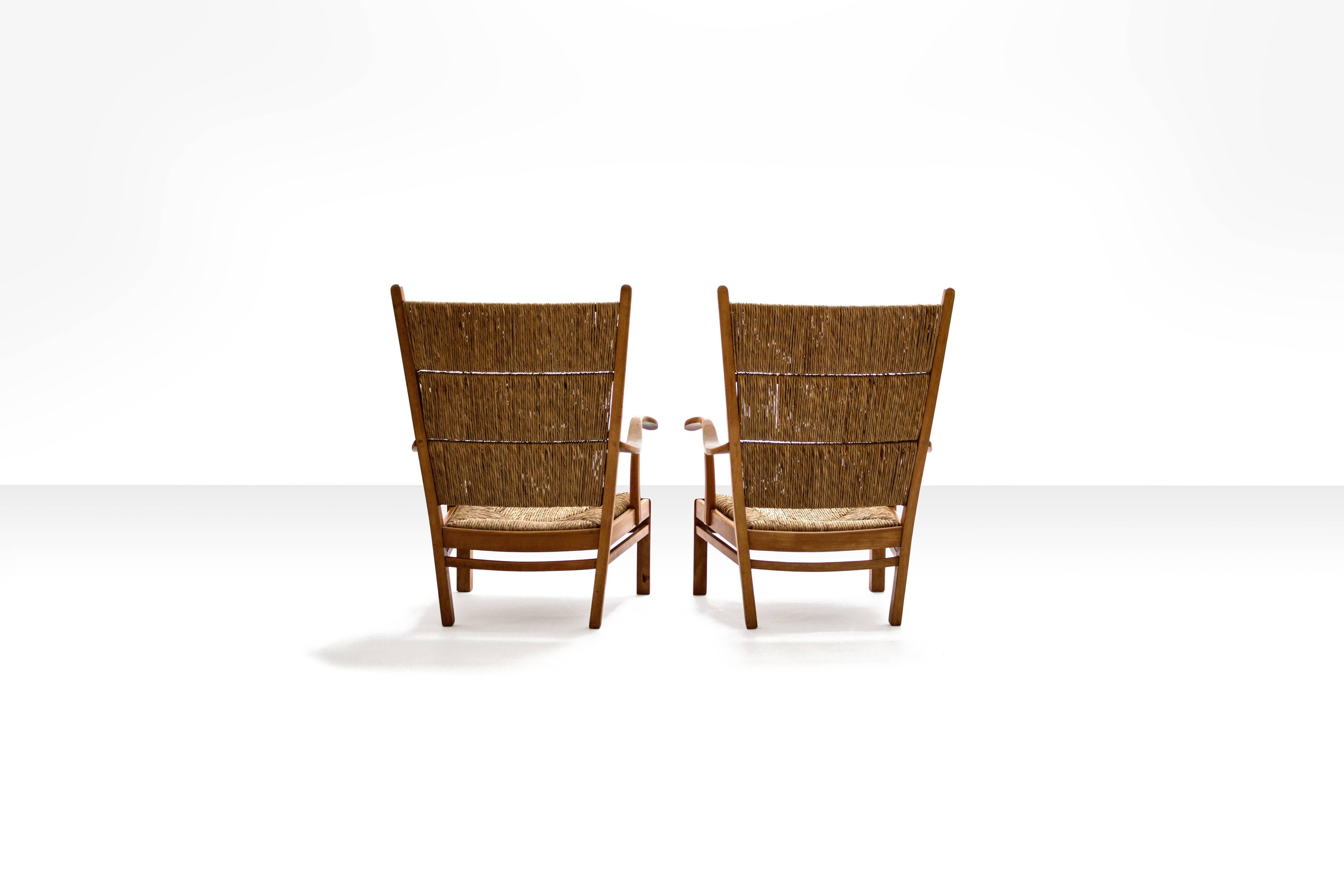 Mid-Century Armchairs in Beech and Straw, the Netherlands 1940s In Good Condition In Utrecht, NL