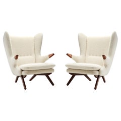 Wood Lounge Chairs