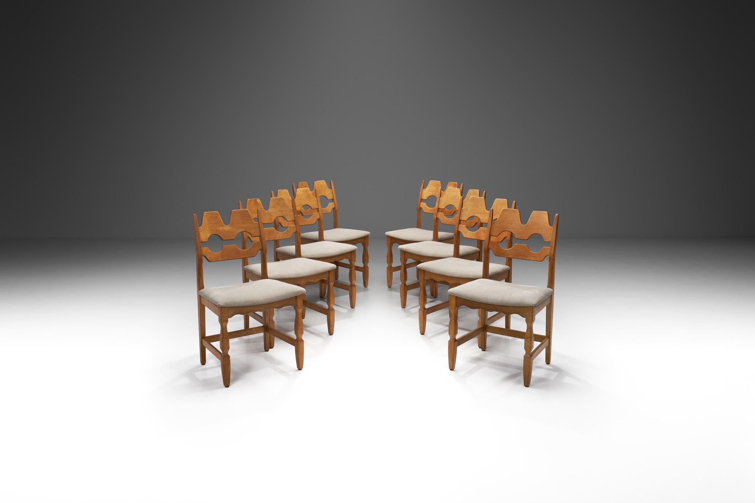 Mid-Century moderno Set di otto sedie da pranzo 