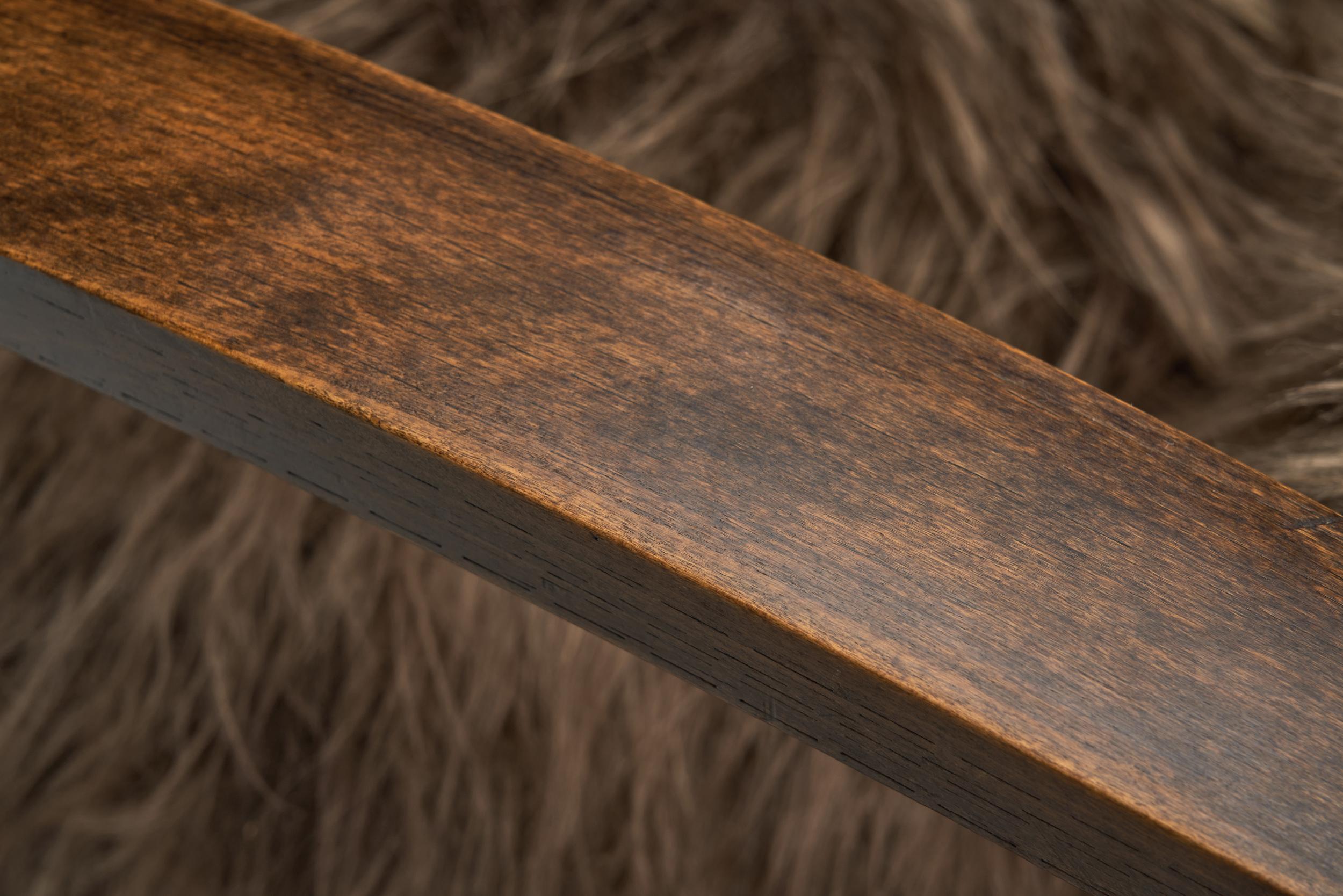 Jindřich Halabala Sillón tapizado de piel de oveja, Checoslovaquia Años 30 en venta 6