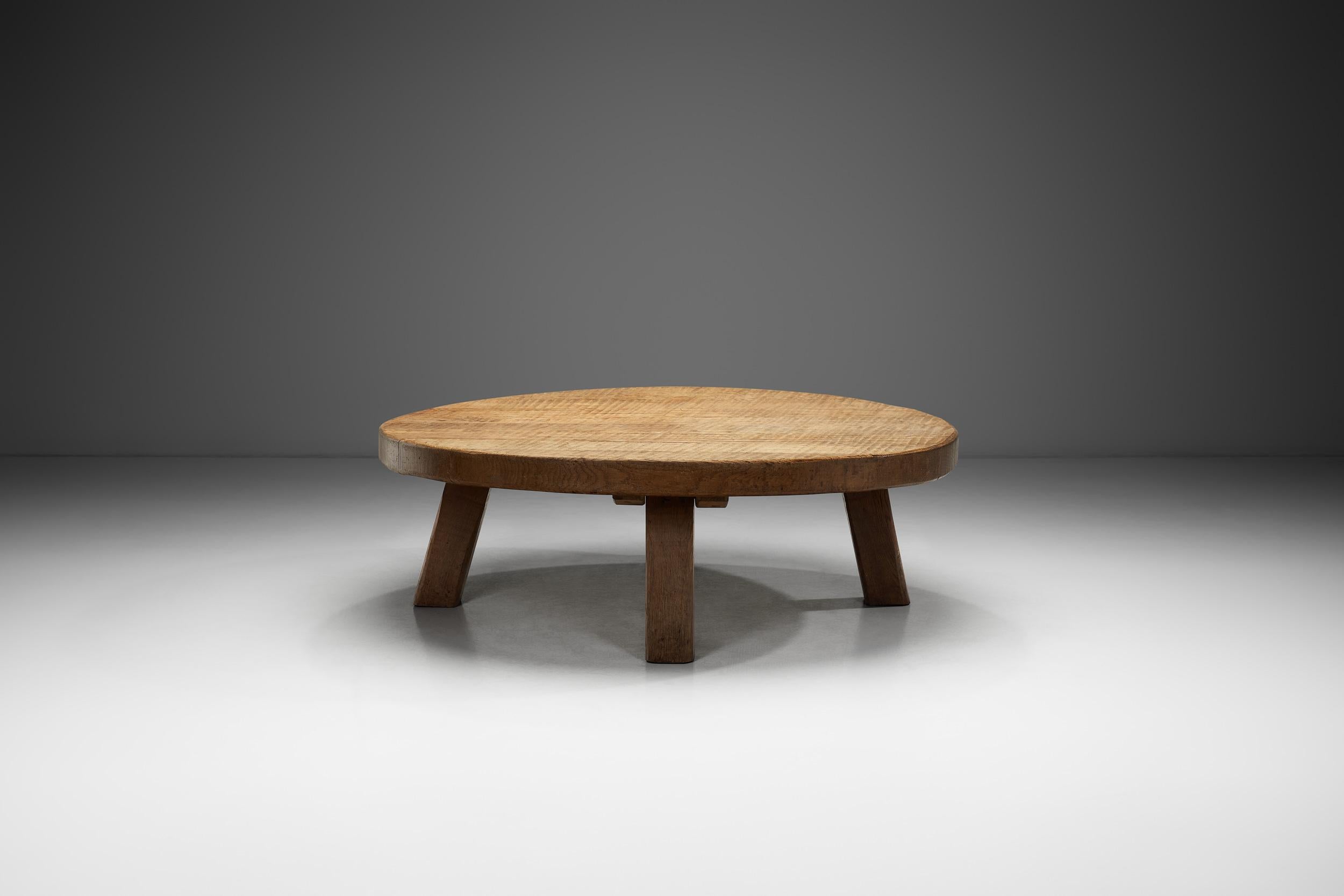 European Brutalist Wooden Coffee Table, Europe second half of the 20th century For Sale 1