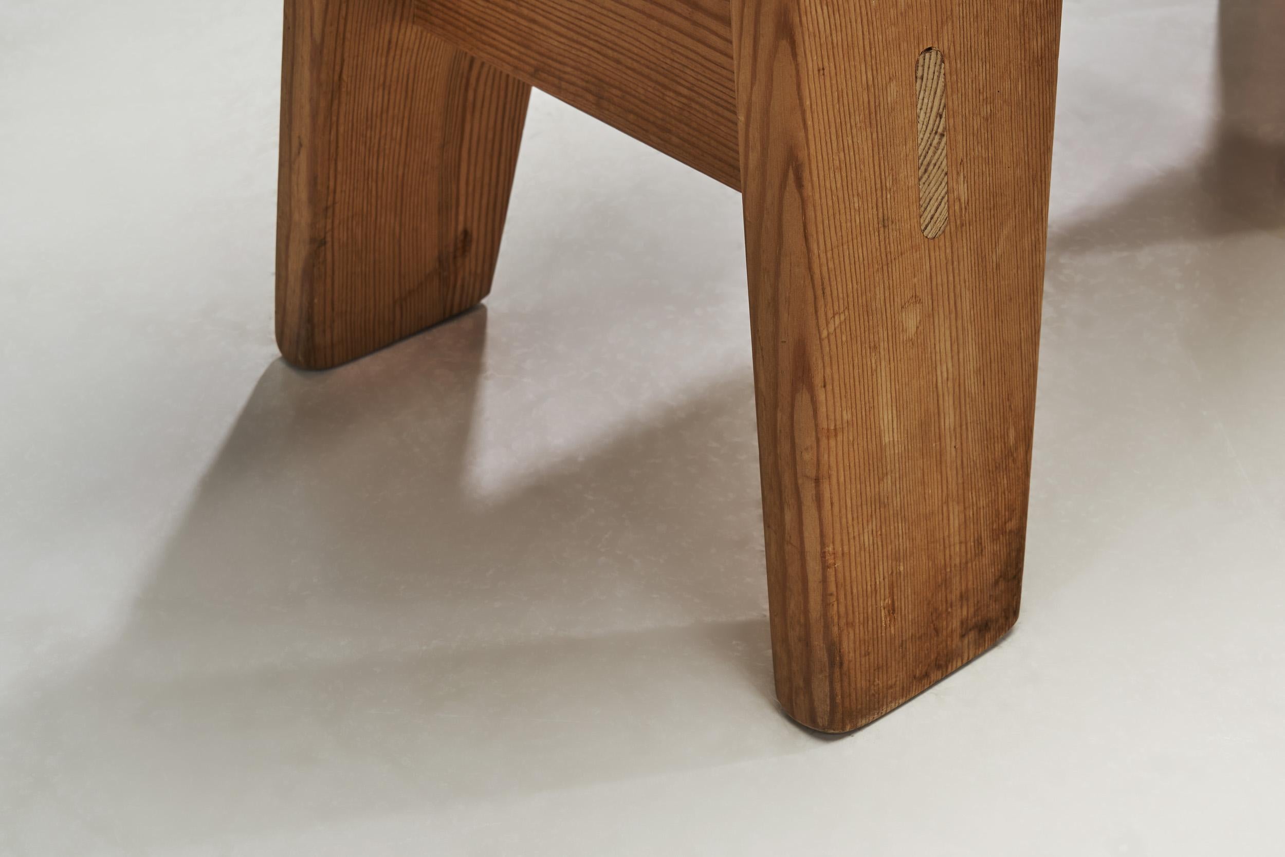 Banc en bois de pin avec assise rembourrée par Krogenæs, Norvège 1960s en vente 7