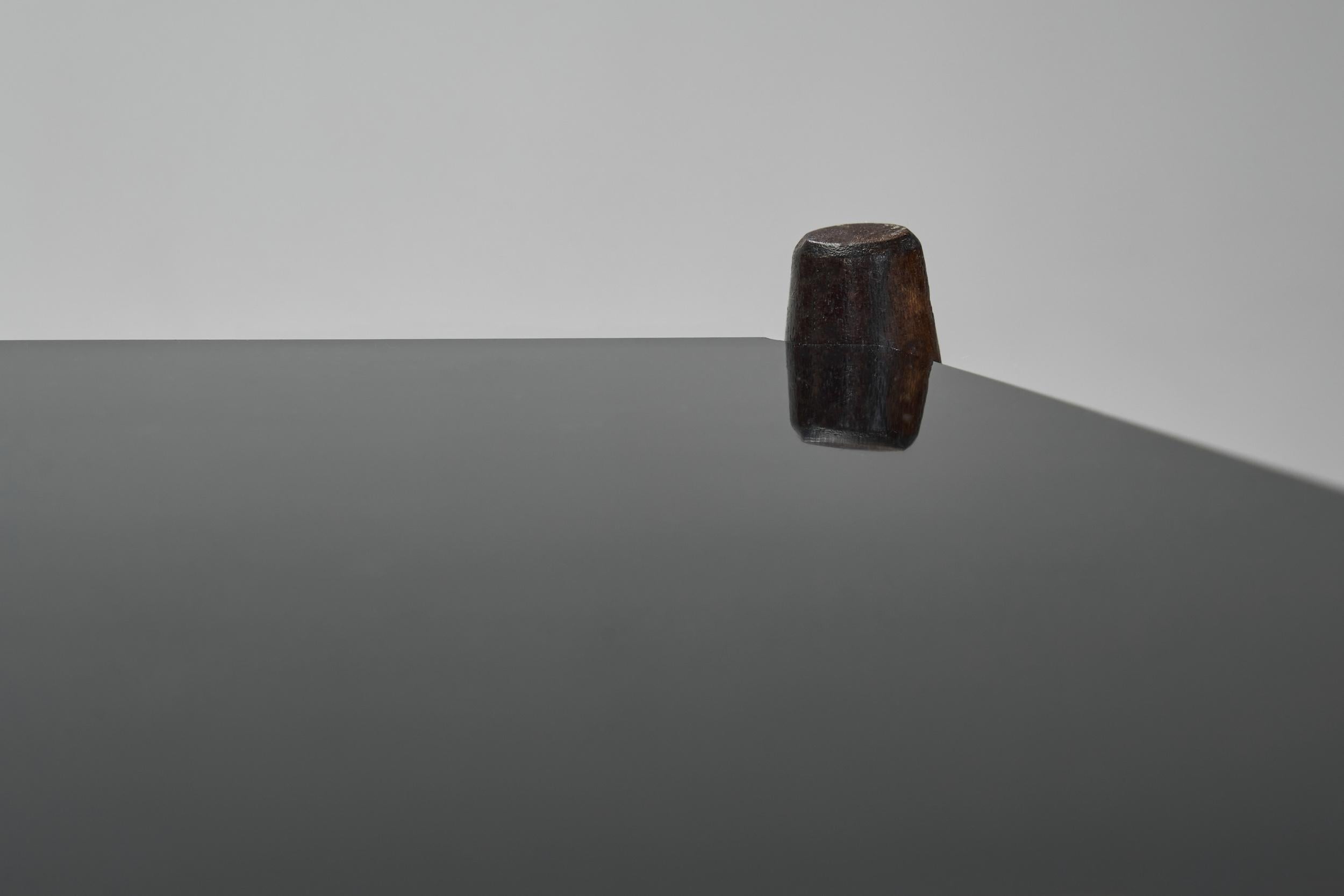 Table basse moderne en formica noir et Wood, Europe vers 1950 en vente 3
