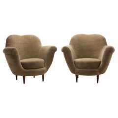 Sillones modernos de mediados de siglo