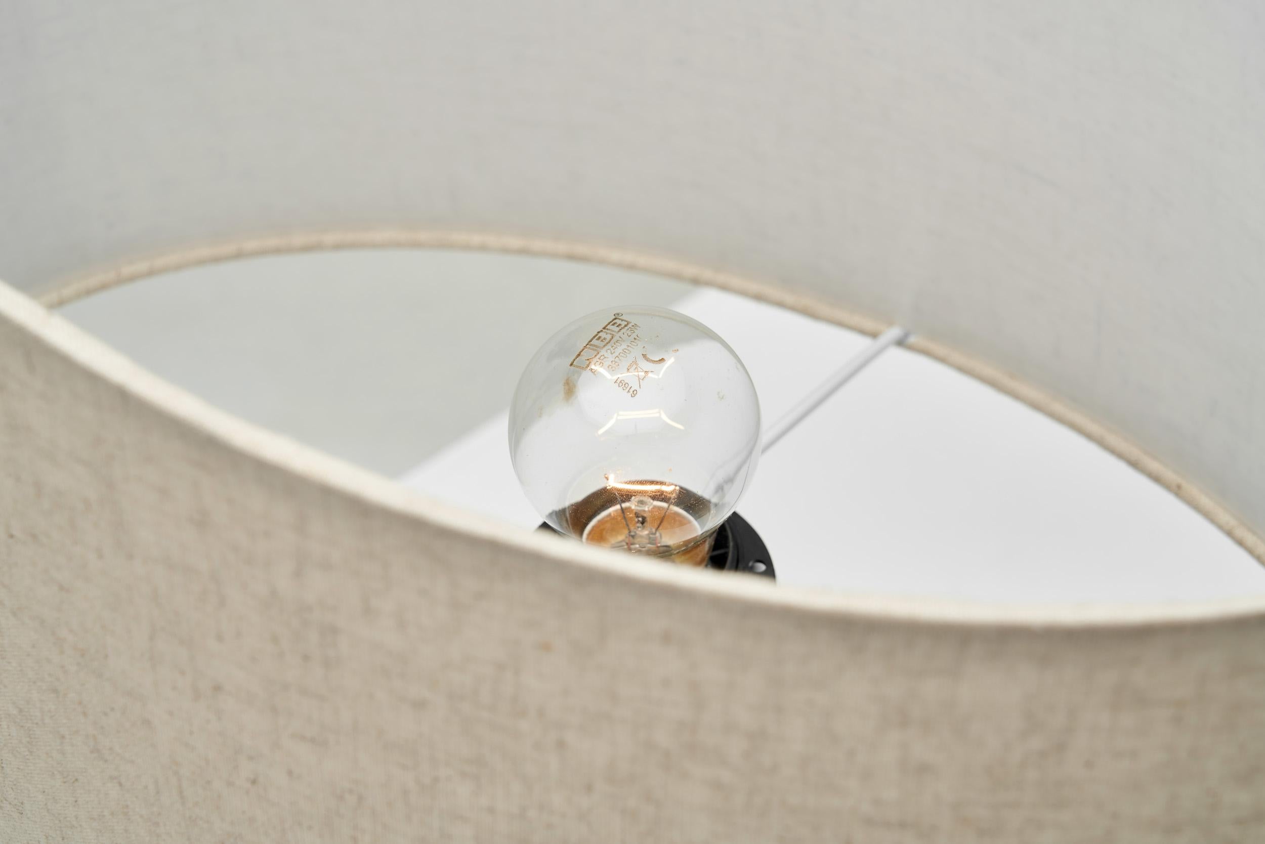 Paire de lampes de table finlandaises par Maria Lindeman, Finlande 20e siècle en vente 5