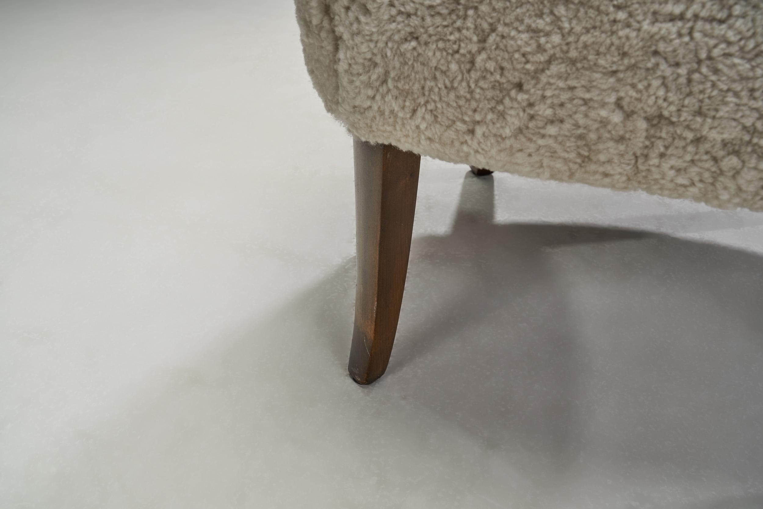 Sillón de mediados de siglo 