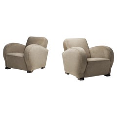 Sillones modernos de mediados de siglo