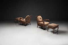 Ein Paar „Bergamo“-Lounge-Sessel mit Ottomane von Paolo Buffa, Italien, 1950er Jahre