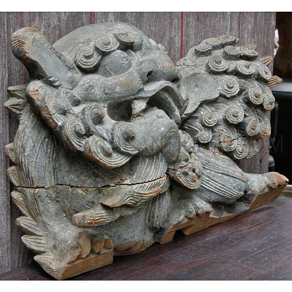A pair of 19th century, late Qing dynasty, Chinese guardian lions or 