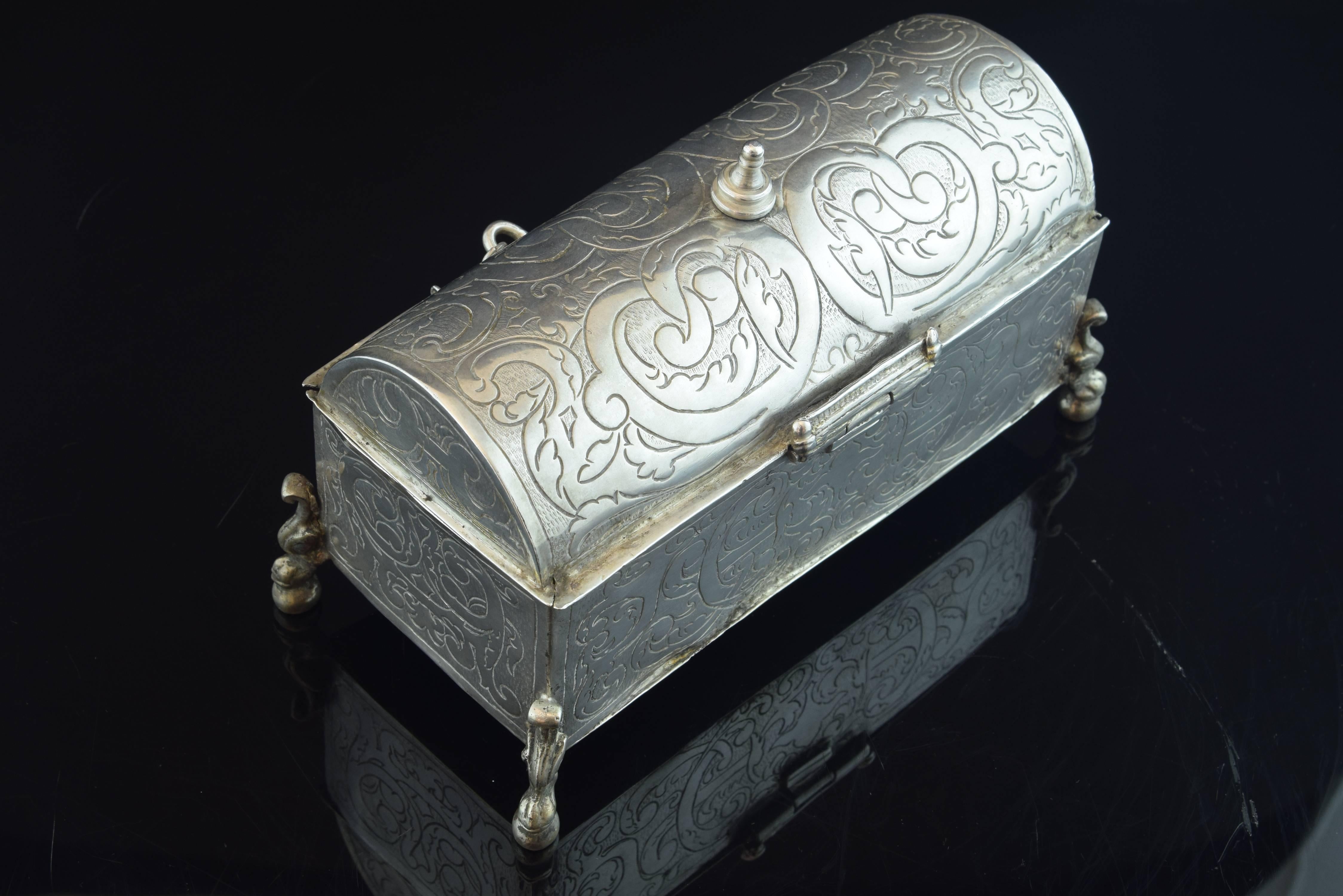 Silver Chest, Basque Country, Spain, 17th Century, 1617 For Sale 1