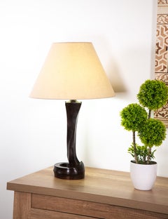 Lampada in bronzo in stile moderno