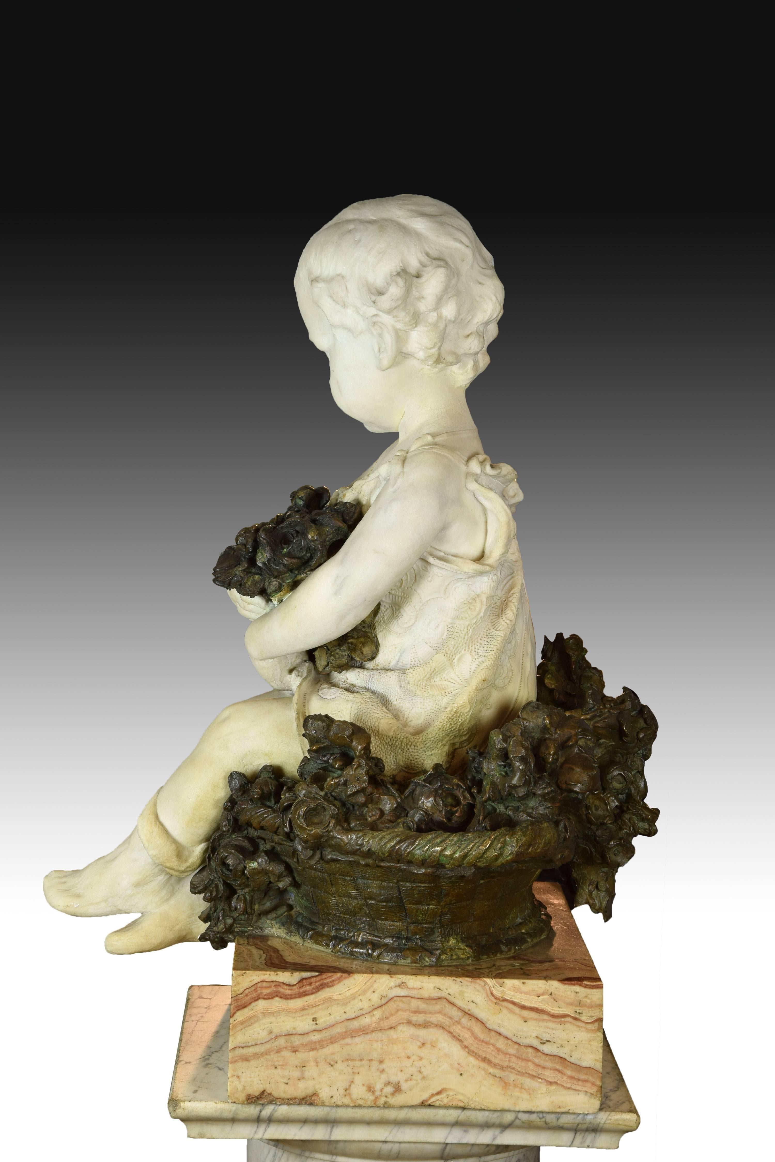 ”Child Portrait” Marble and Bronze, Spain, 19th Century In Excellent Condition In Madrid, ES