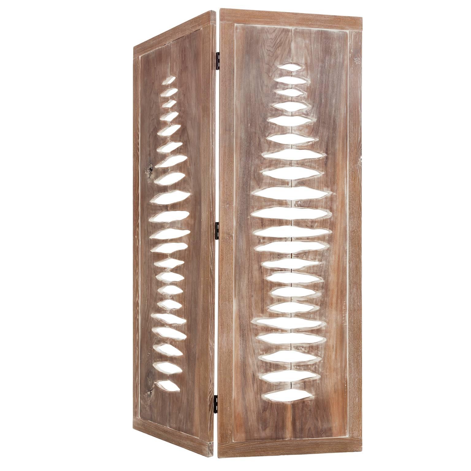 Contemporary Sculptural Screen Space Divider in Solid Wood by Vivian Carbonell For Sale 2