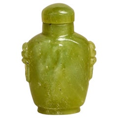 Vintage Green Gemstone Serpentine Snuff Bottle, Hand Carved Excellent Condition