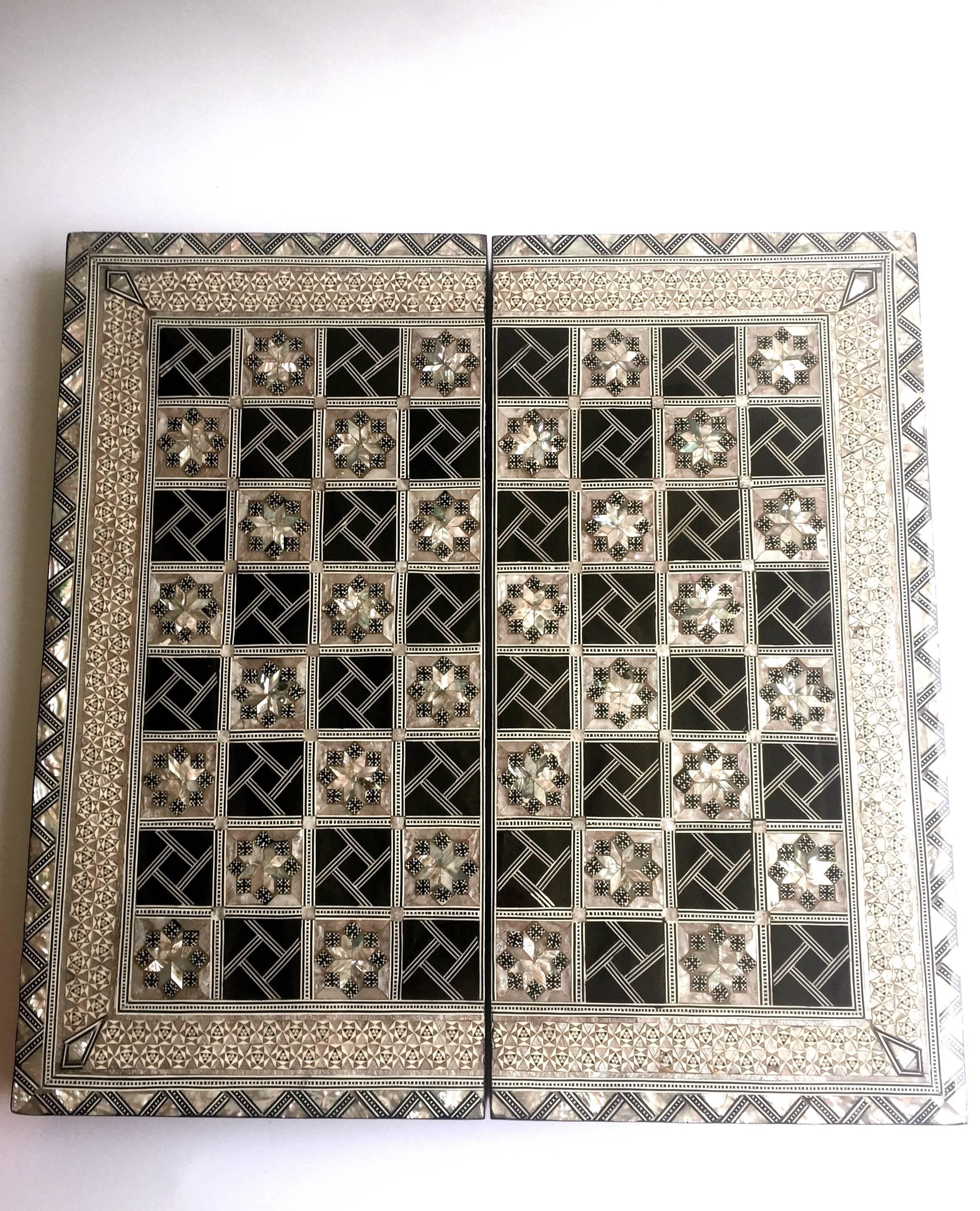 Backgammon and Chess Game Set, with Mother-of-Pearl Inlay In Excellent Condition In Somis, CA