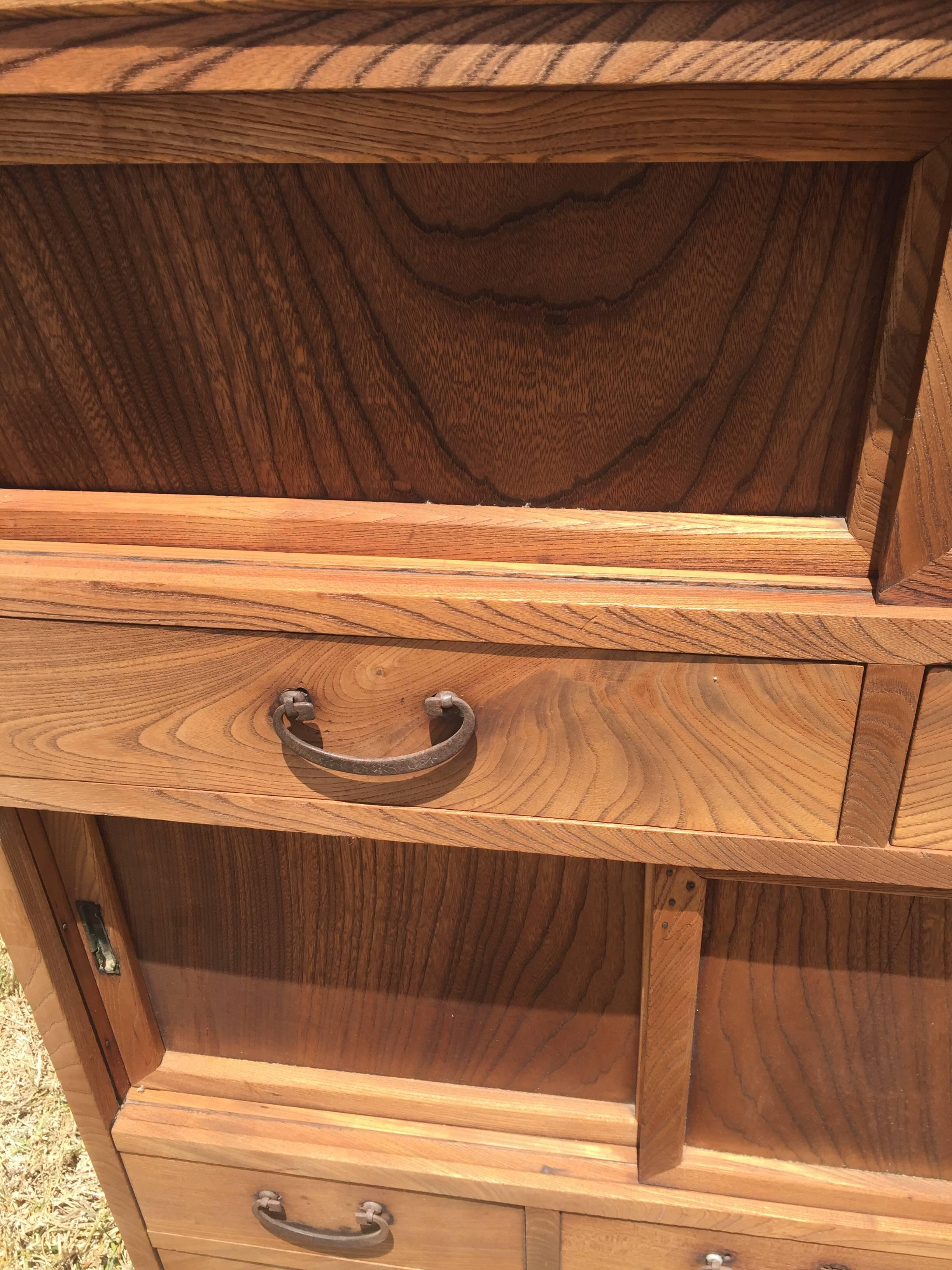 Vintage Japanese Tansu Chest with Seven Drawers, Natural Finish 3