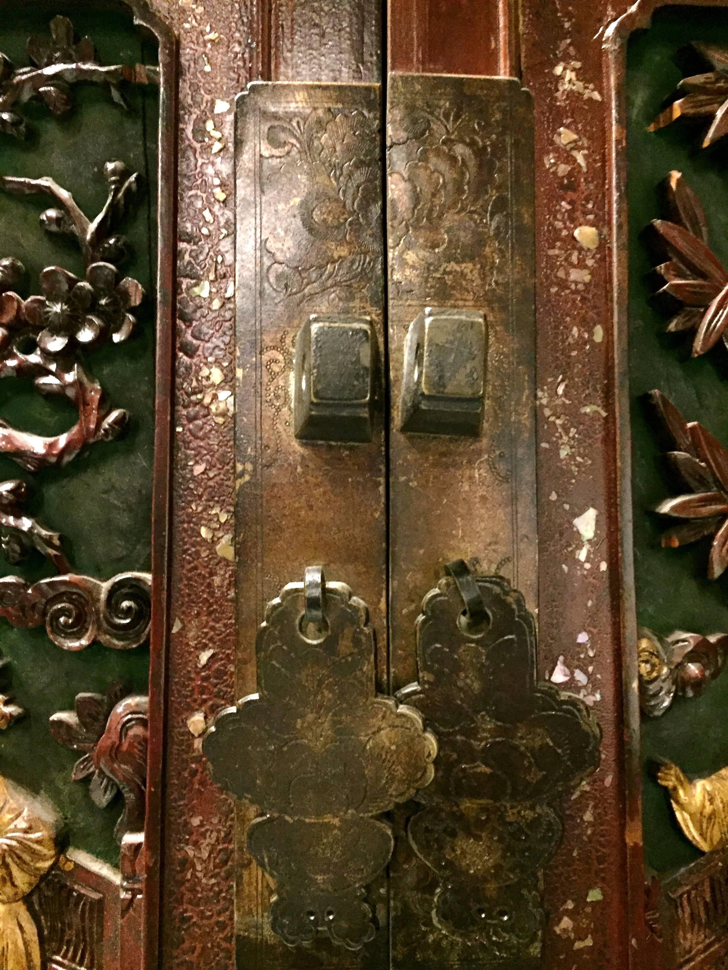 19th Century Chinese Antique Cabinet with Mother-of-Pearl Inlay