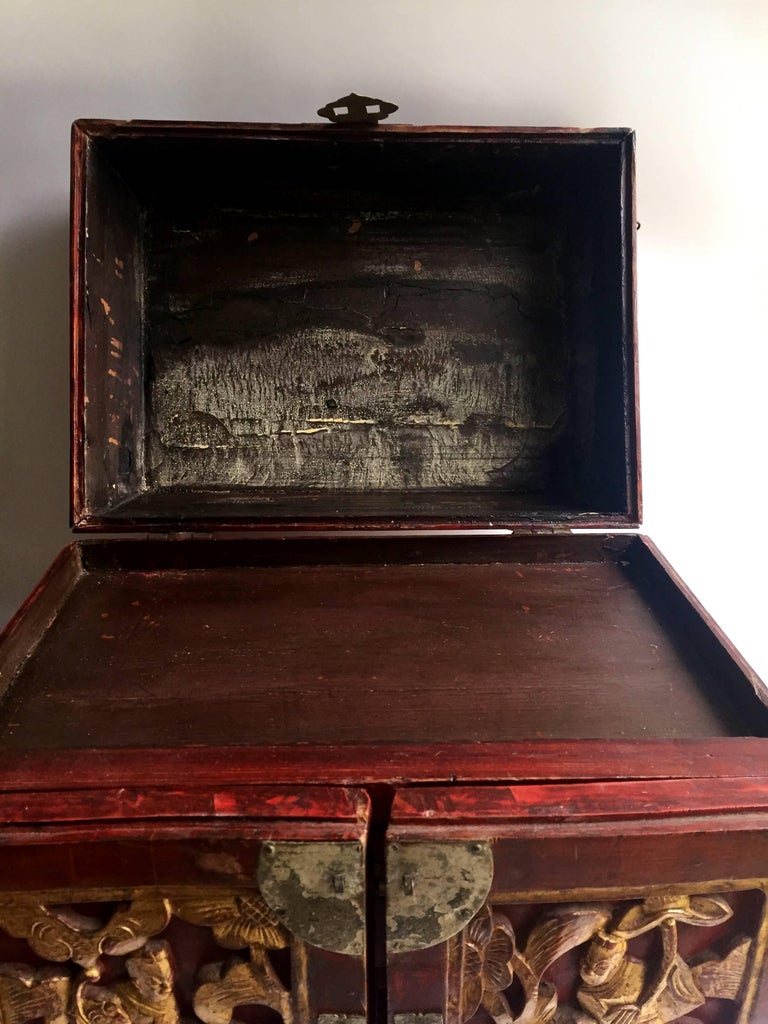 Antique Chinese Jewelry Box with Four Drawers and Gilded Figures at 1stDibs