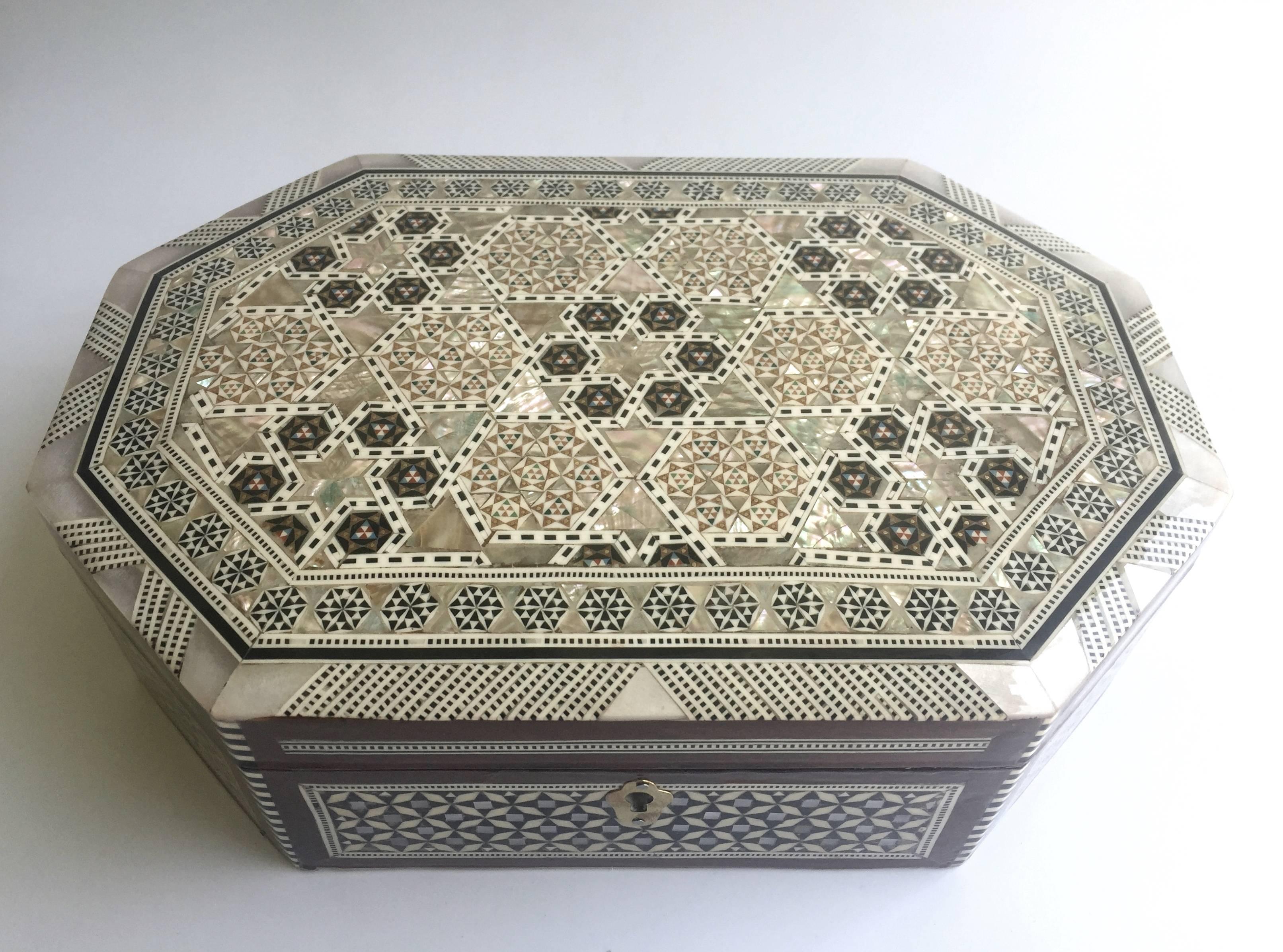 Contemporary Mother-of-Pearl Jewelry Box, Octagon Box