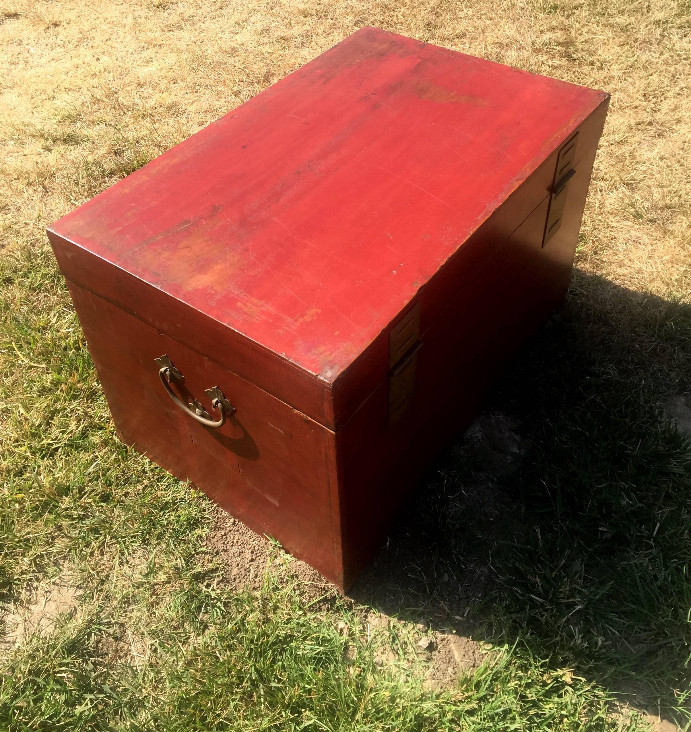 Chinese Antique Red Lacquer Trunk, Blanket Chest 1