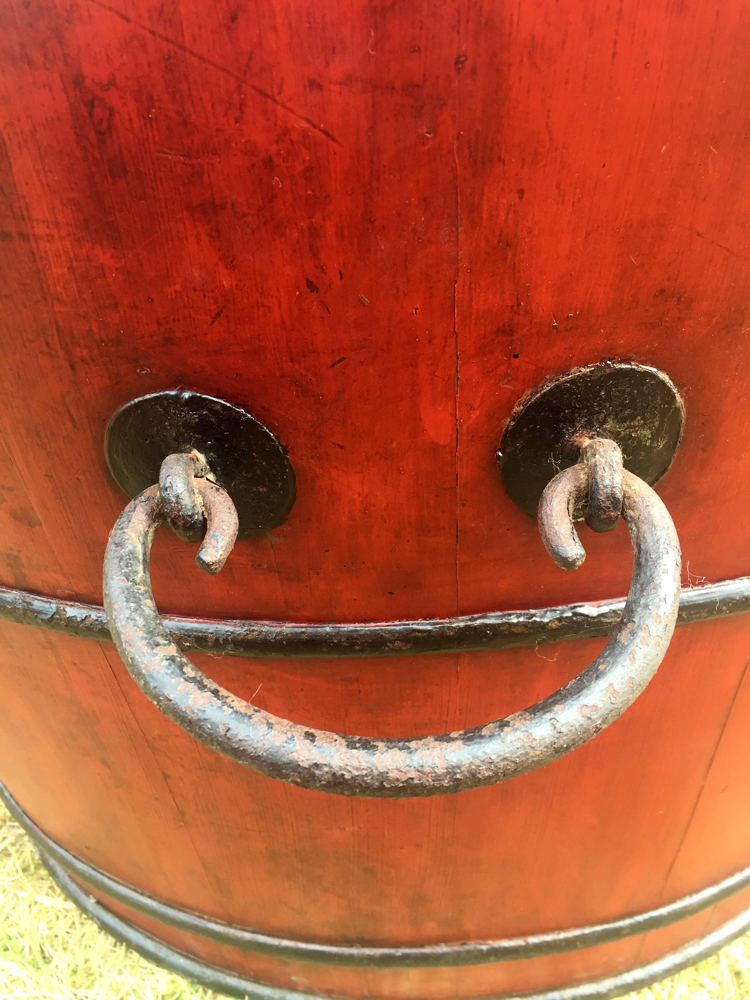 Chinese Red Lacquered Wood Bath Tub For Sale